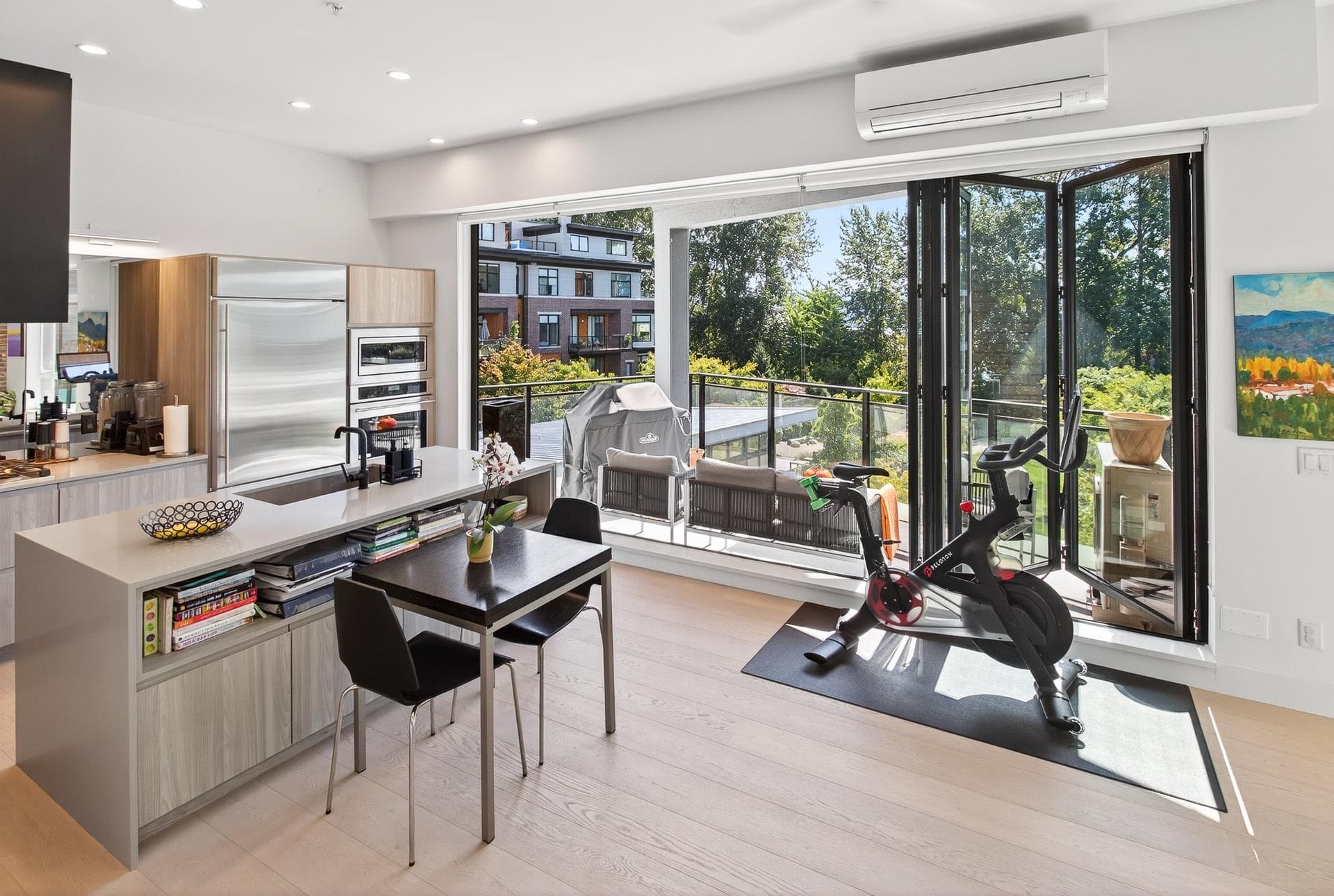 307 - 300 Salter Street, New Westminster, V3M 0L9 — photo 5