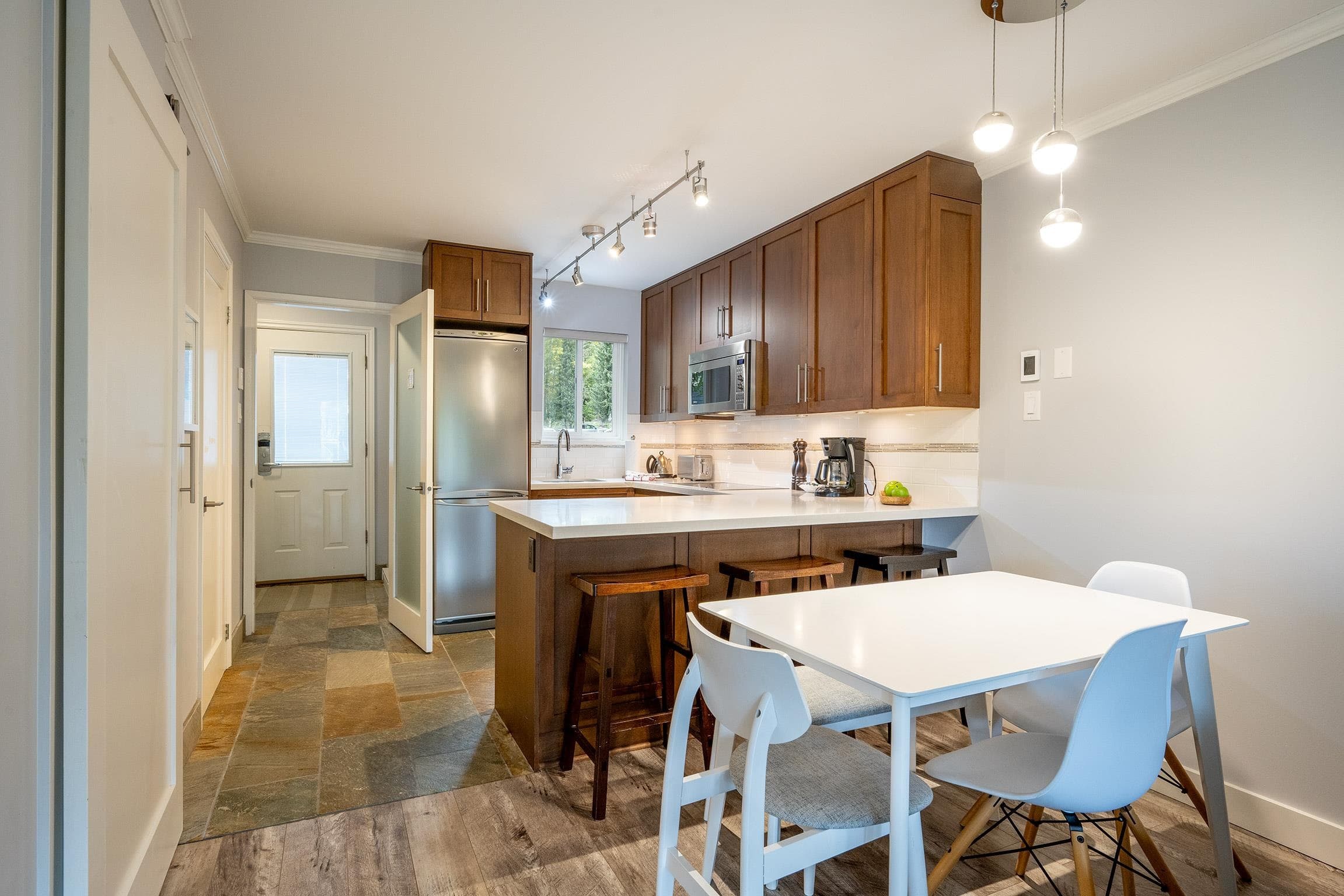 10 - 2211 Marmot Place, Whistler, V8E 0M6 — photo 4