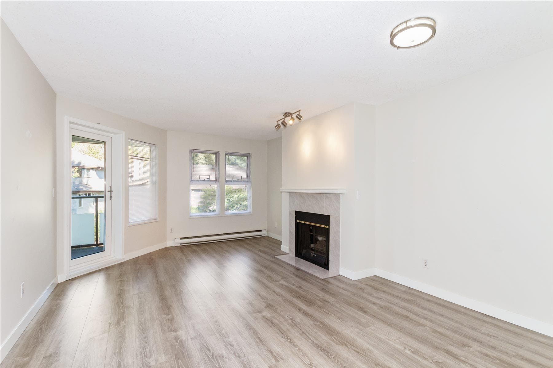 214 - 98 Laval Street, Coquitlam, V3K 6S9 — photo 4
