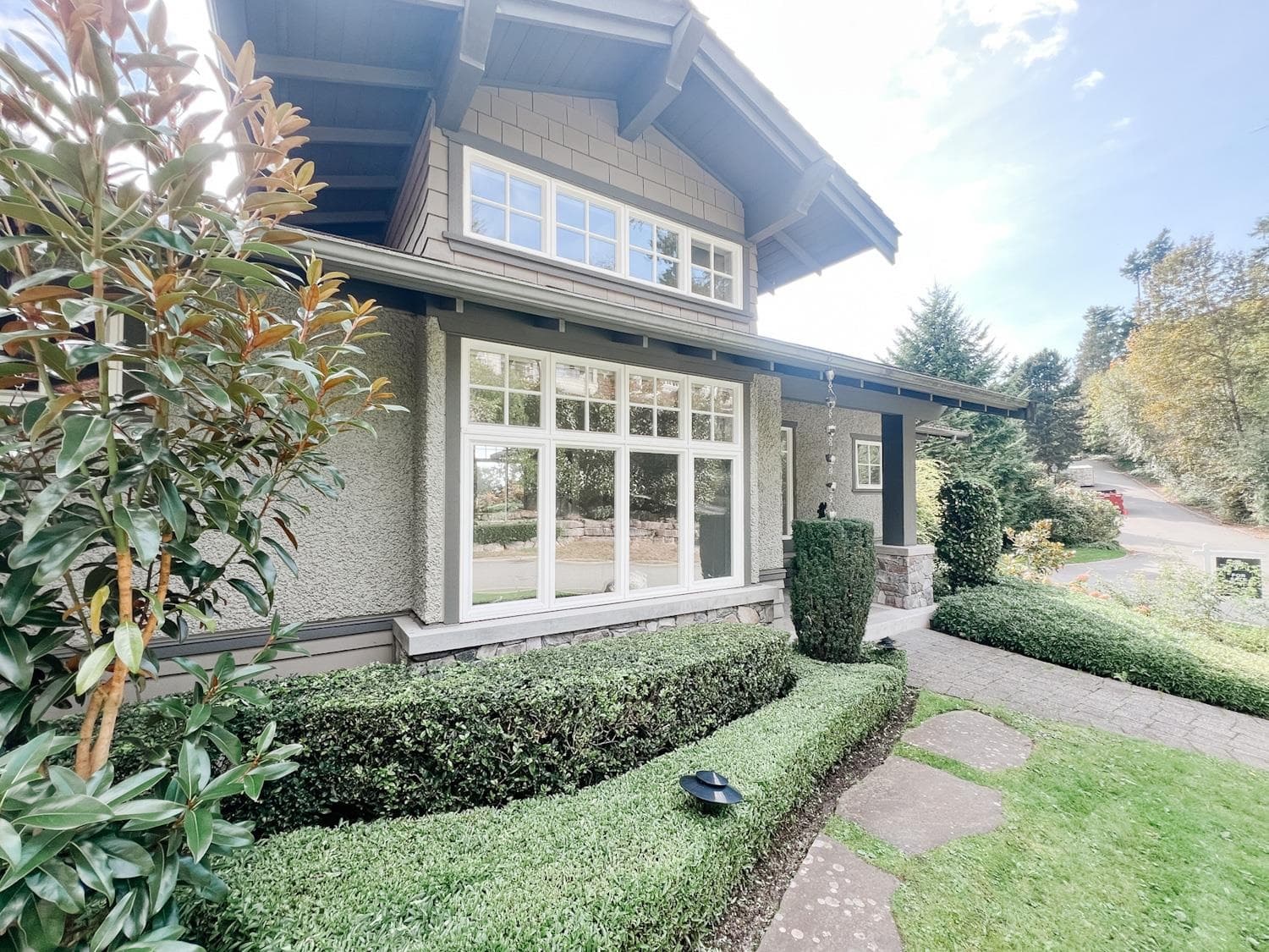 , West Vancouver — photo 1