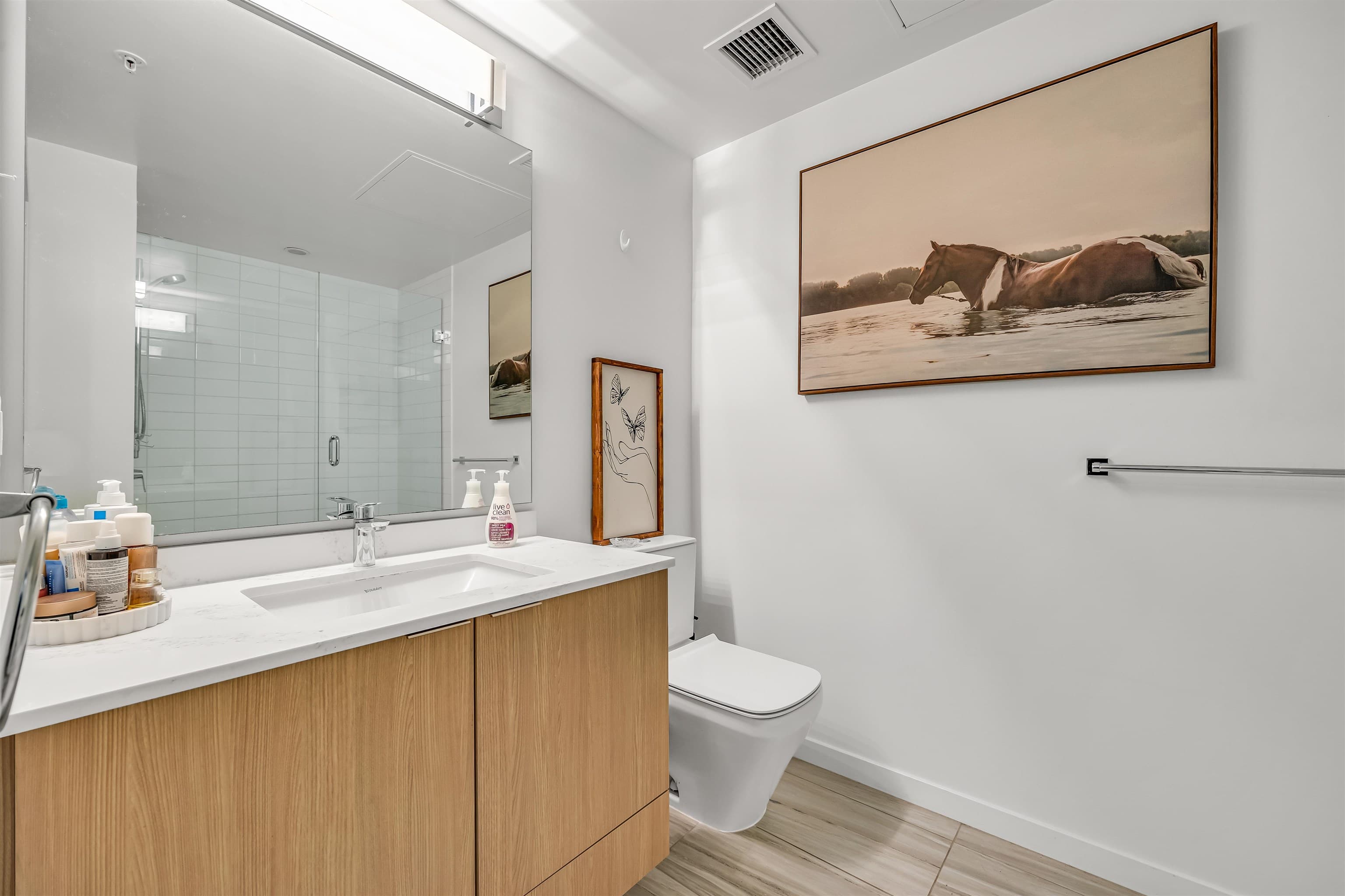 215 - 725 Marine Drive, North Vancouver, V7M 0G2 — photo 2