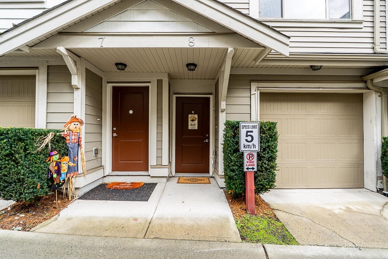 8 - 19097 64 Avenue, Surrey, V3S 6X5 — photo 3