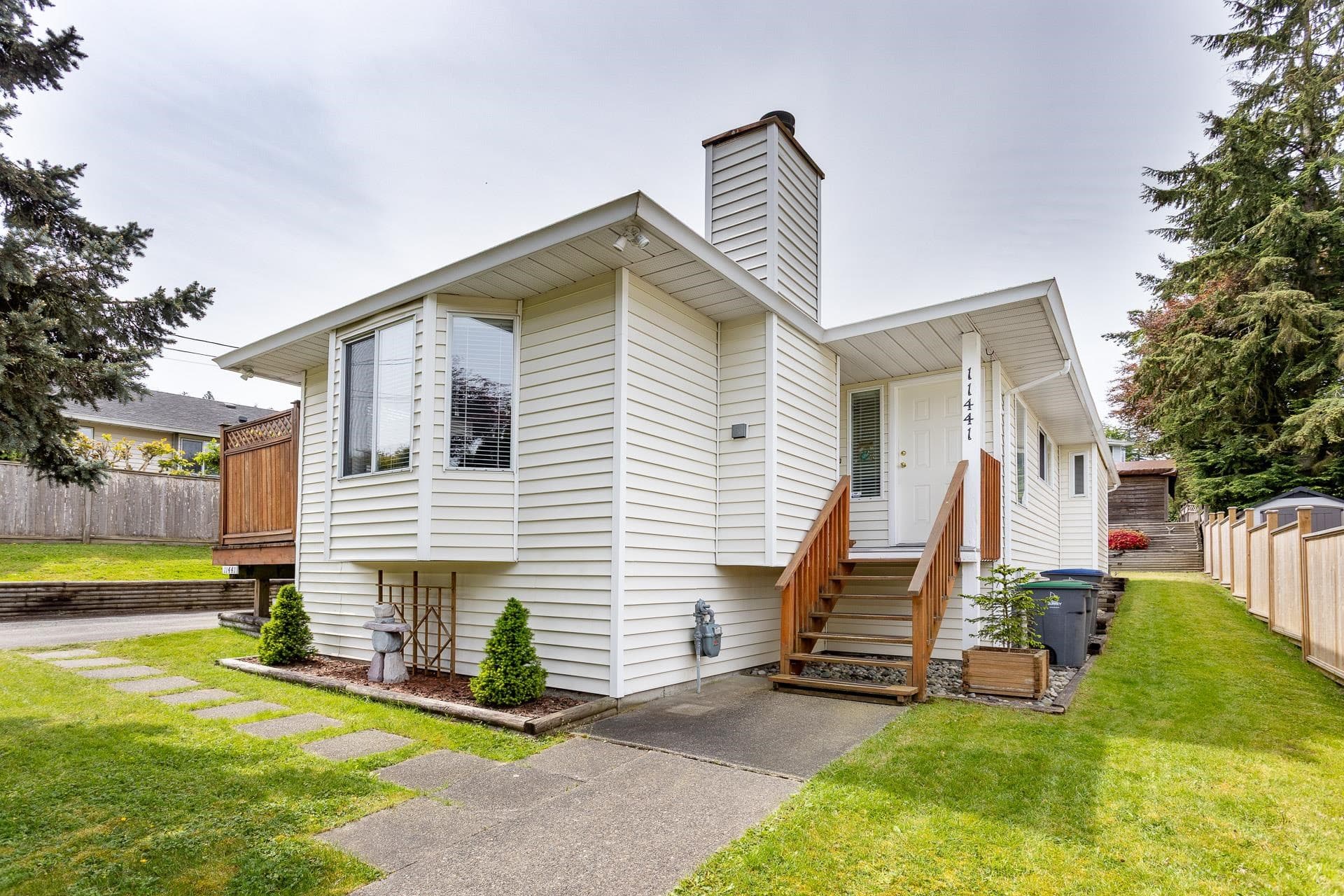 11441 Surrey Road, Surrey