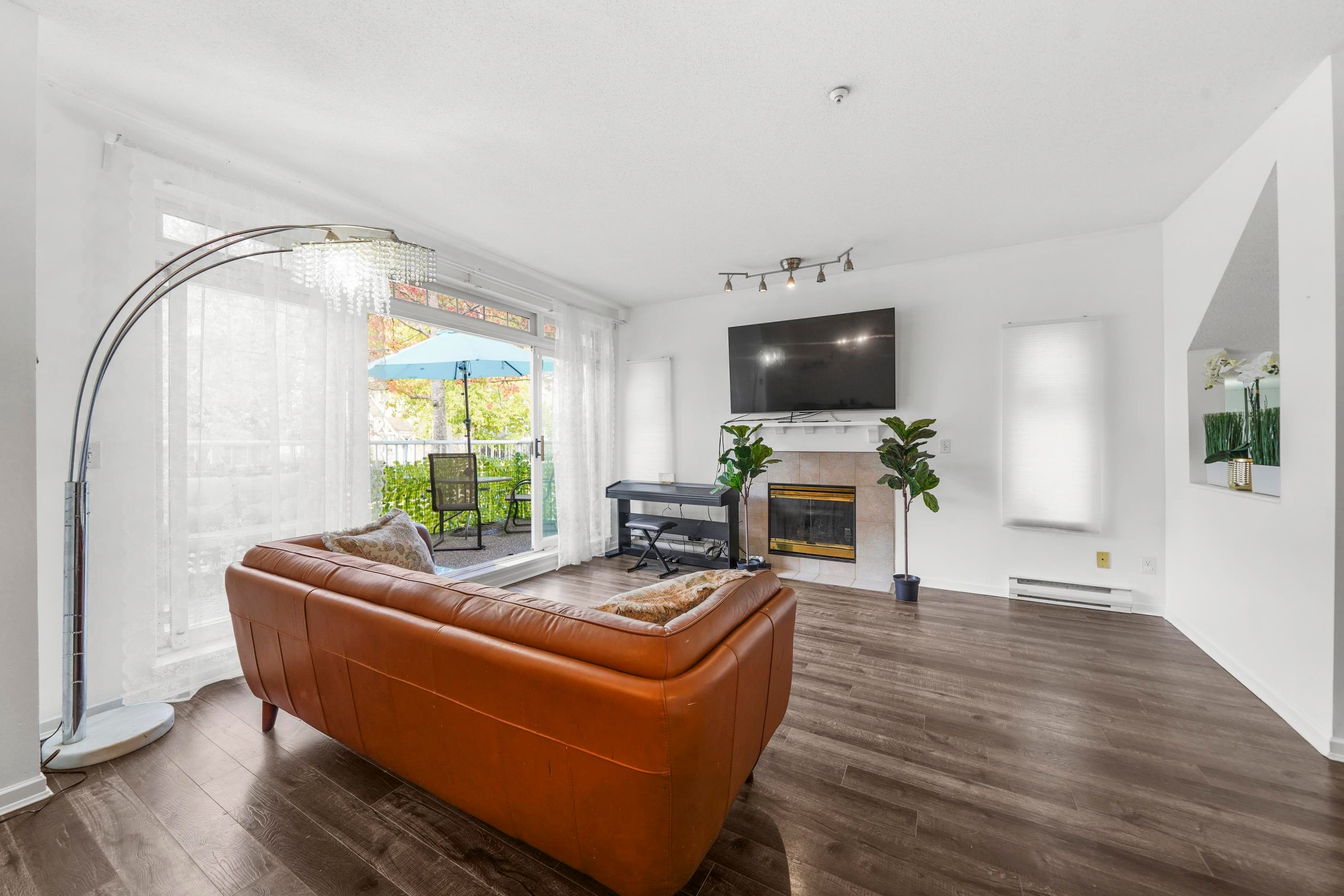63 - 2422 Hawthorne Avenue, Port Coquitlam, V3C 6K7 — photo 3