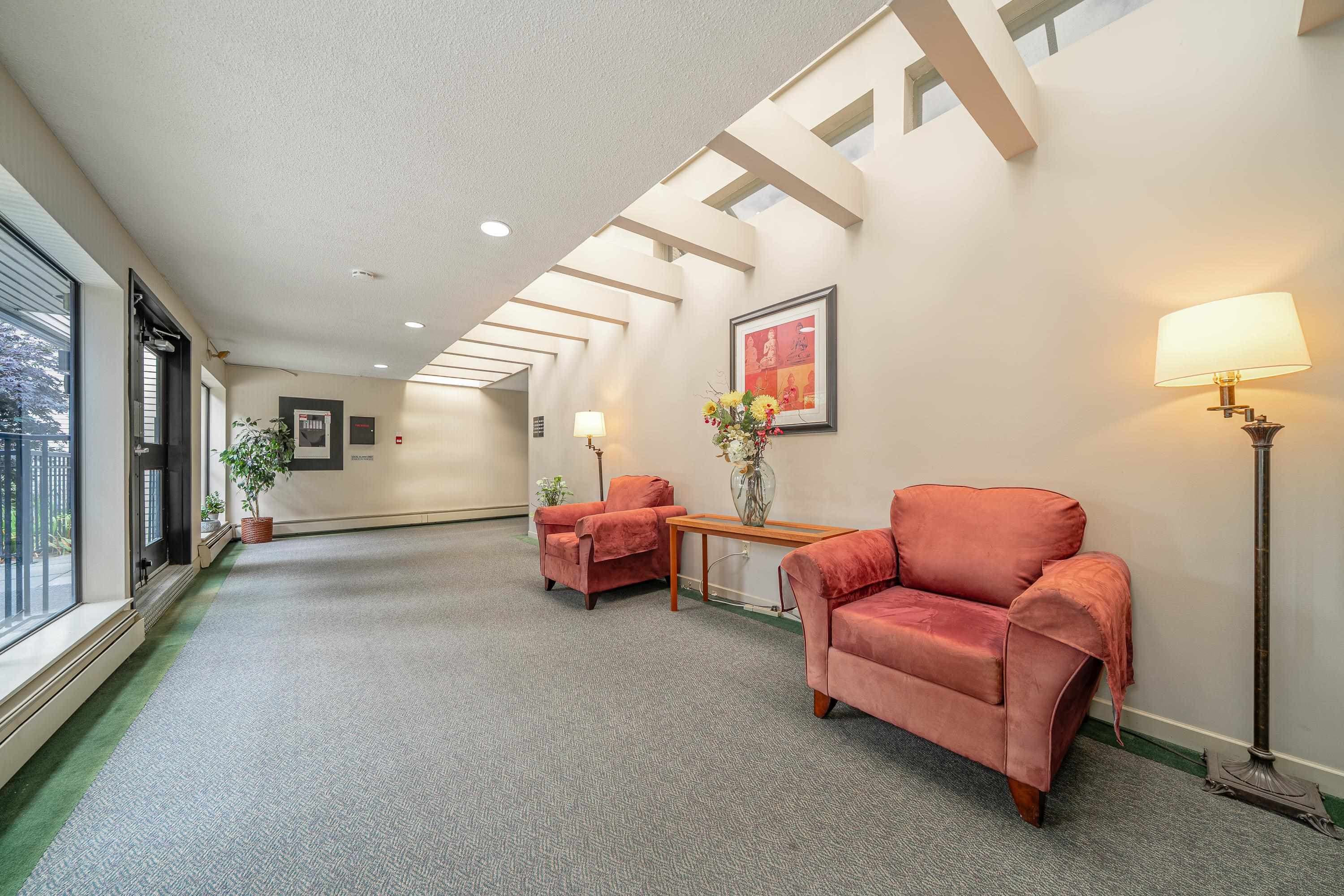 413 - 1385 Draycott Road, North Vancouver, V7J 3K9 — photo 2