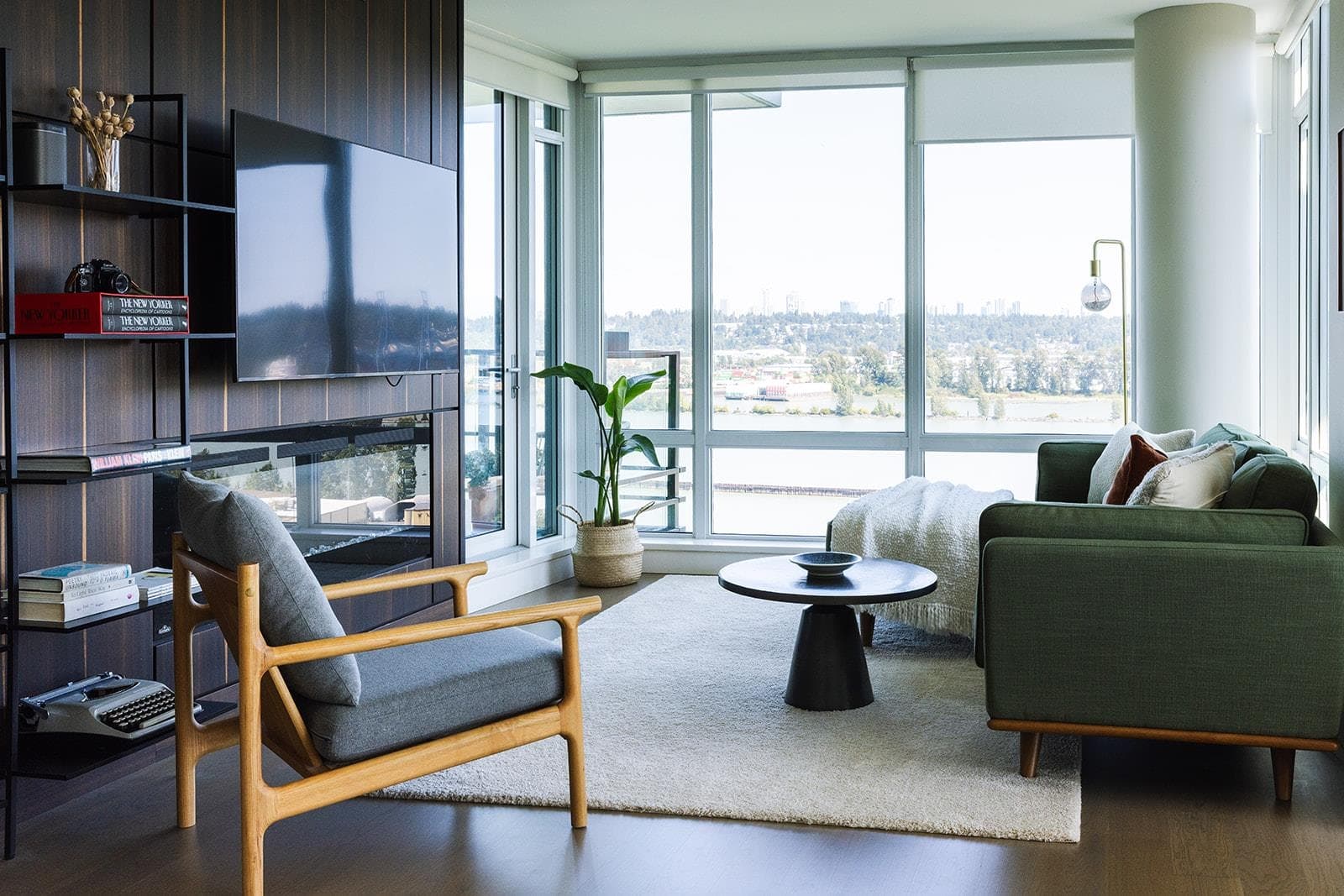 1608 - 210 Salter Street, New Westminster, V3M 0J9 — photo 2