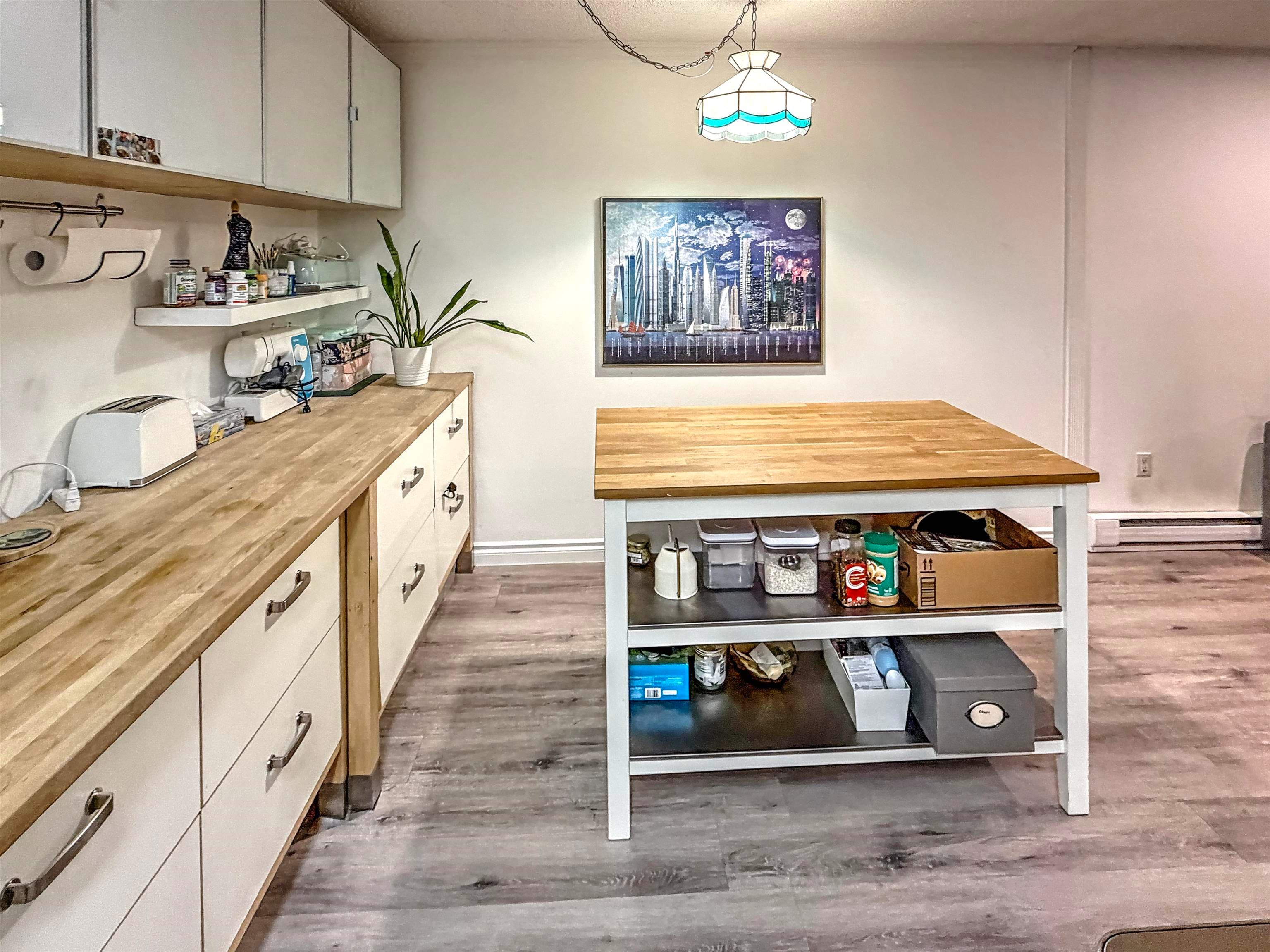 218 - 9857 Manchester Drive, Burnaby, V3N 4P5 — photo 3