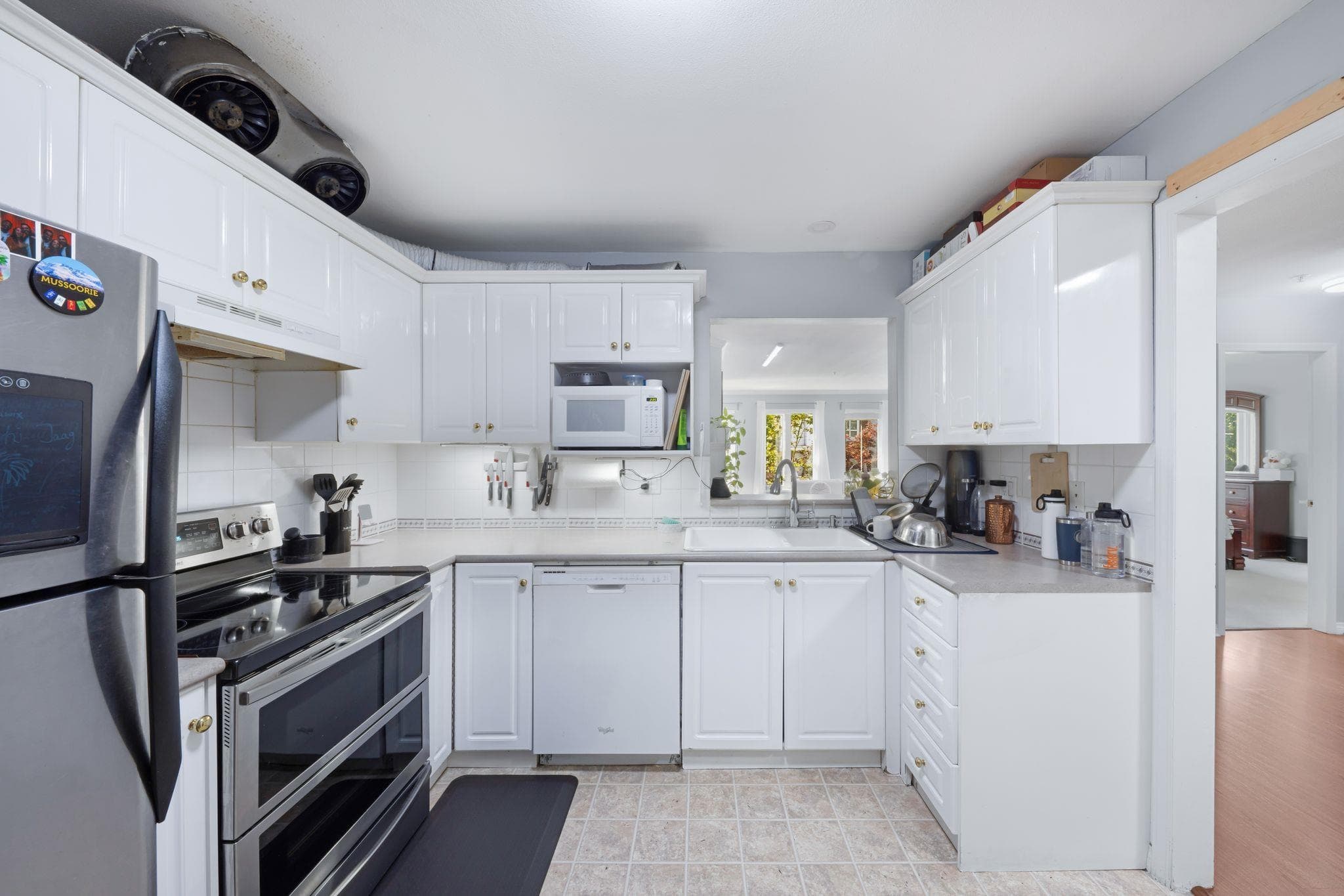 215 - 12125 75a Avenue, Surrey, V3W 1B9 — photo 4