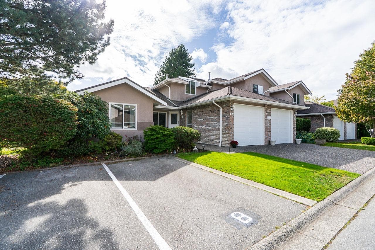 124 - 15550 26 Avenue, Surrey, V4P 1C6 — photo 1