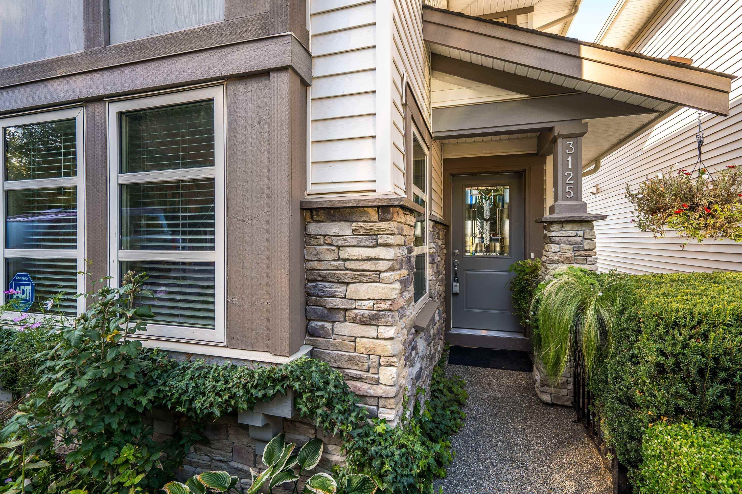 3125 Lukiv Terrace, Abbotsford, V2S 0E5 — photo 3