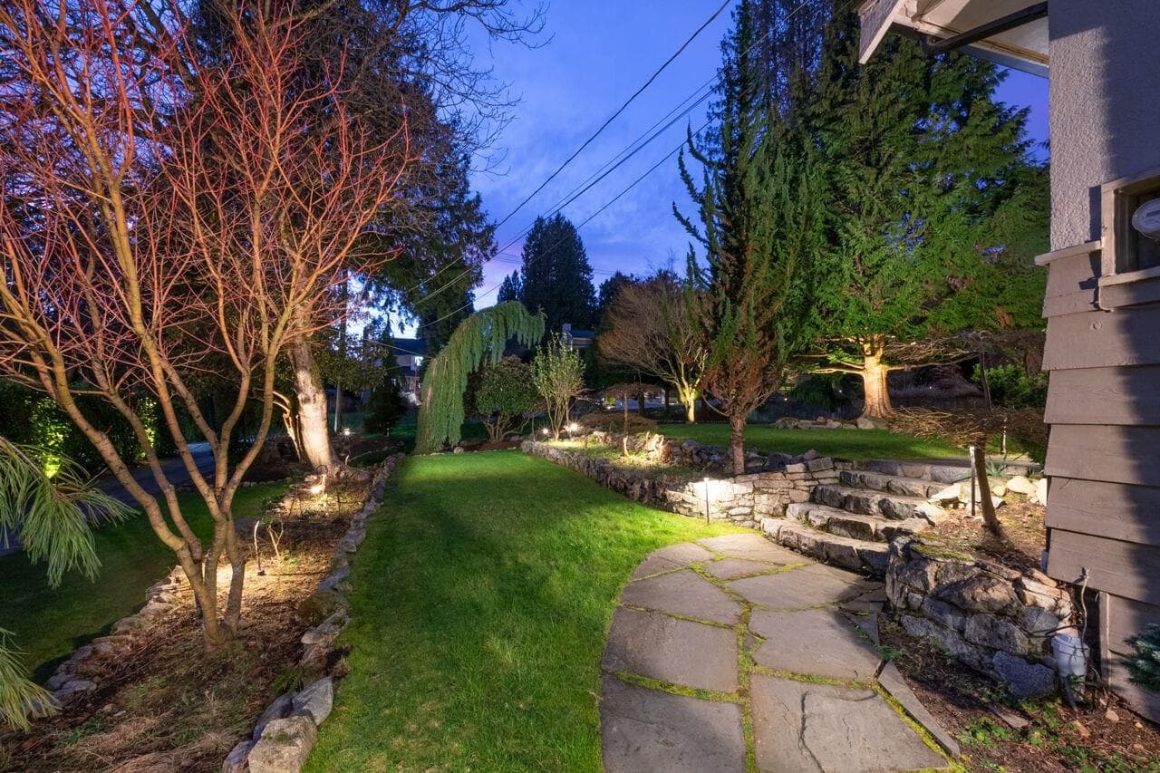 1310 29th Street, West Vancouver, V7V 4M6 — photo 4