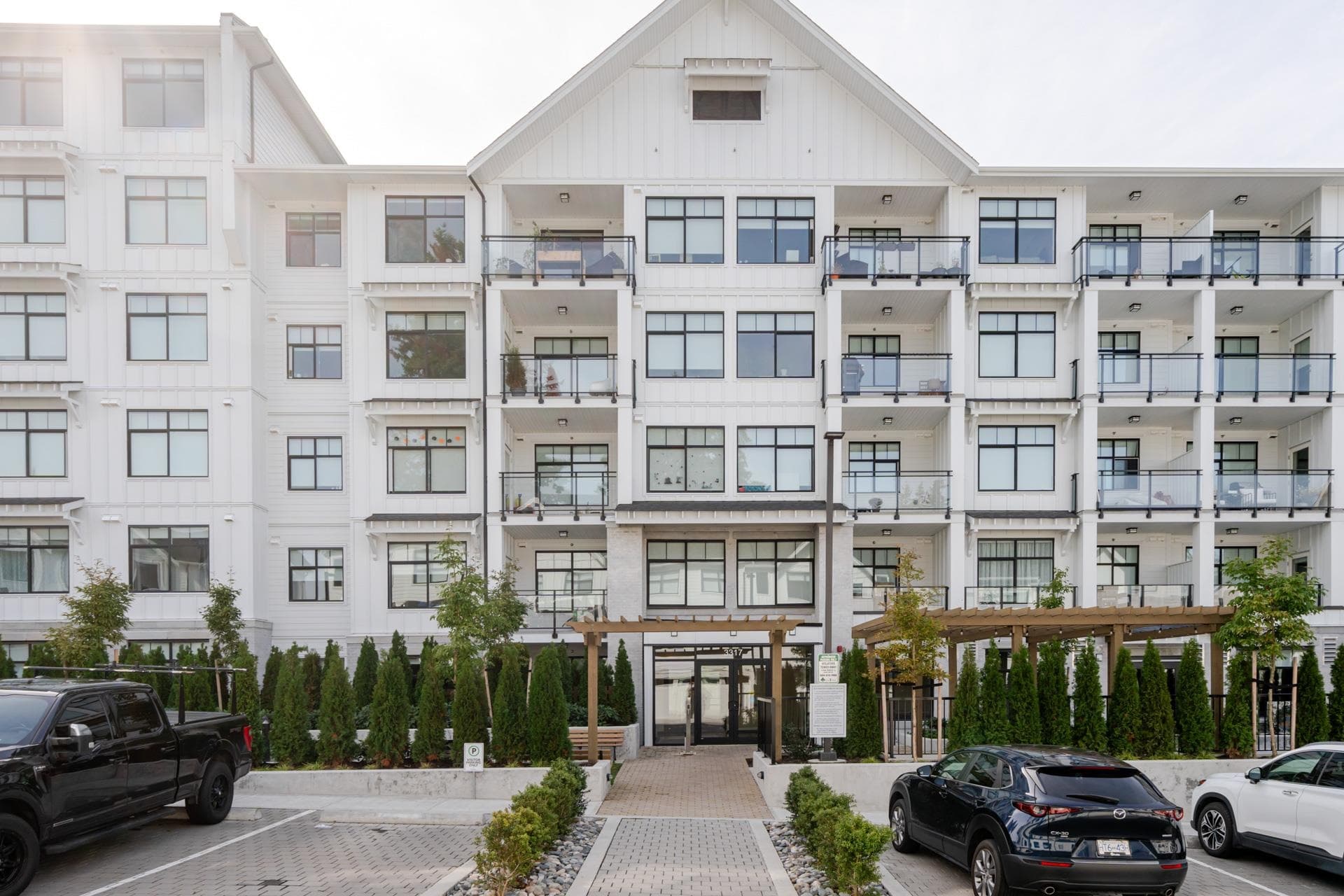 207 - 3317 148 Street, Surrey, V4P 0H9 — photo 3
