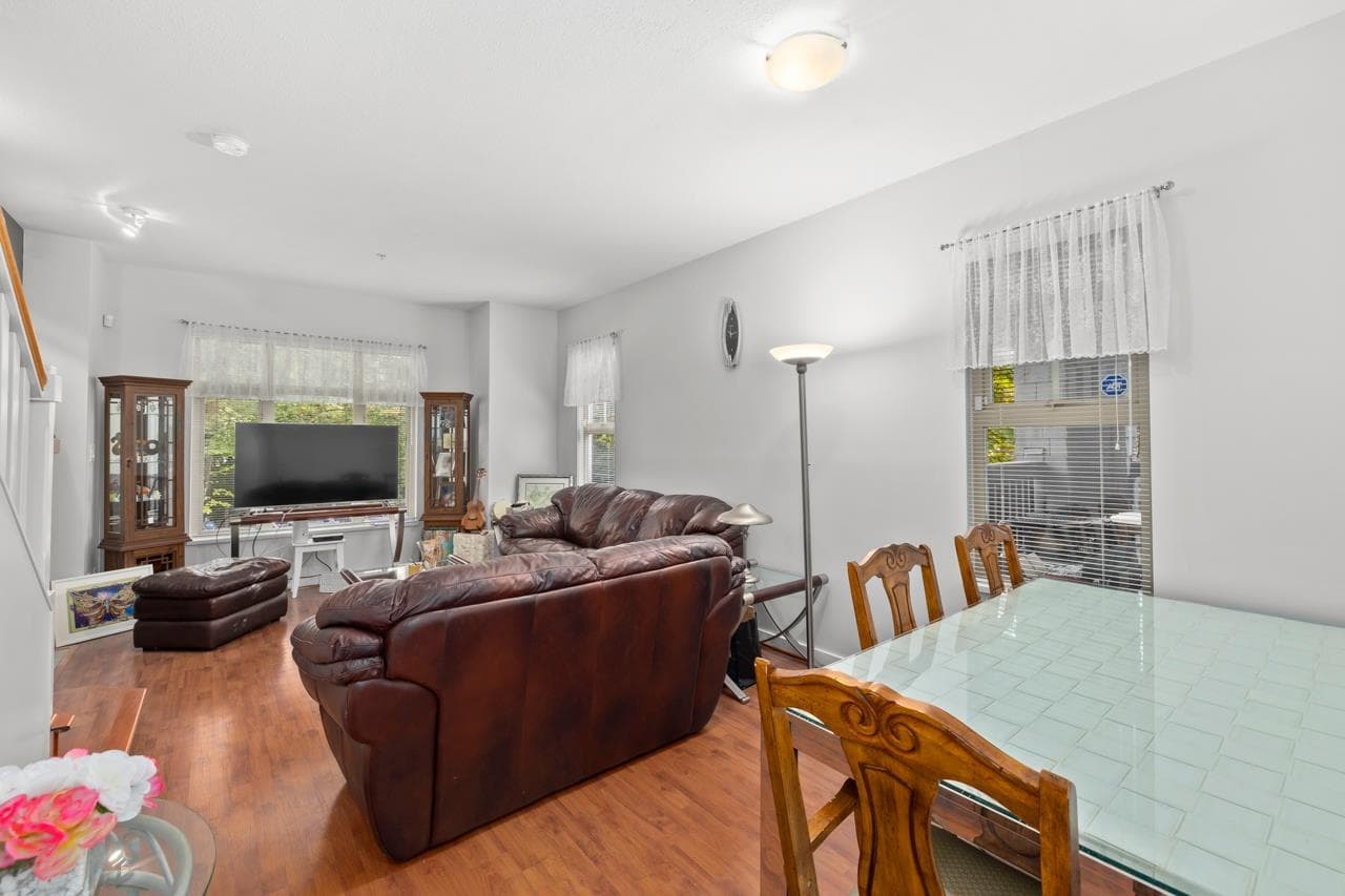 246 - 600 Park Crescent, New Westminster, V3L 5W1 — photo 4