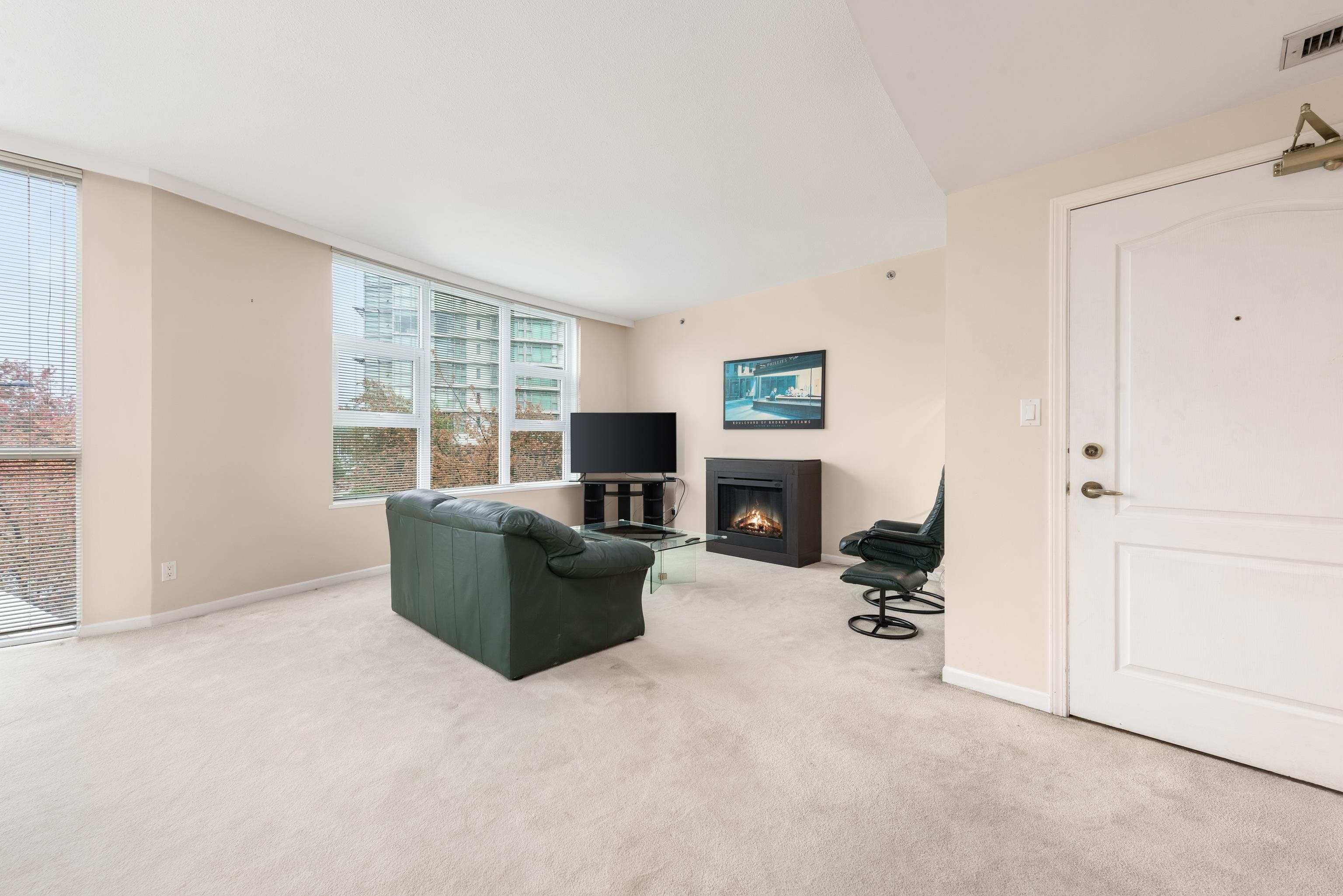 201 - 1788 W Georgia Street, Vancouver, V6G 2V7 — photo 4