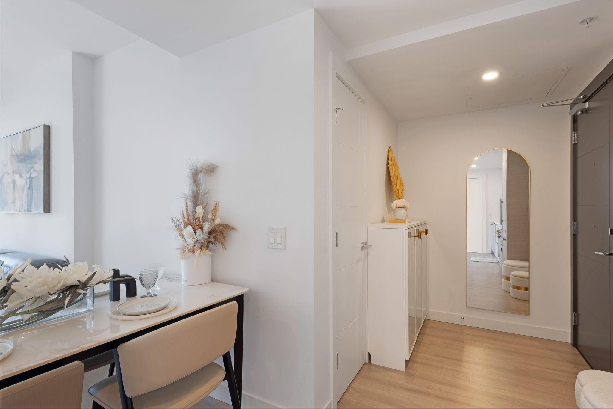 2401 - 823 Carnarvon Street, New Westminster, V3M 0N5 — photo 5
