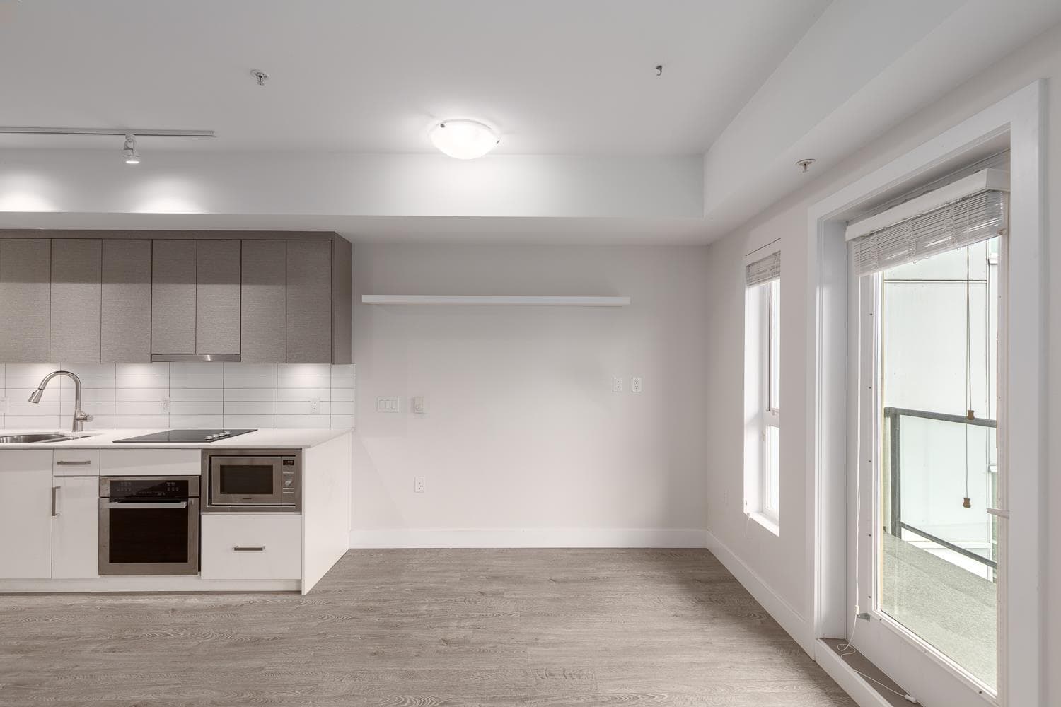 302 - 809 Fourth Avenue, New Westminster, V3M 0K1 — photo 3