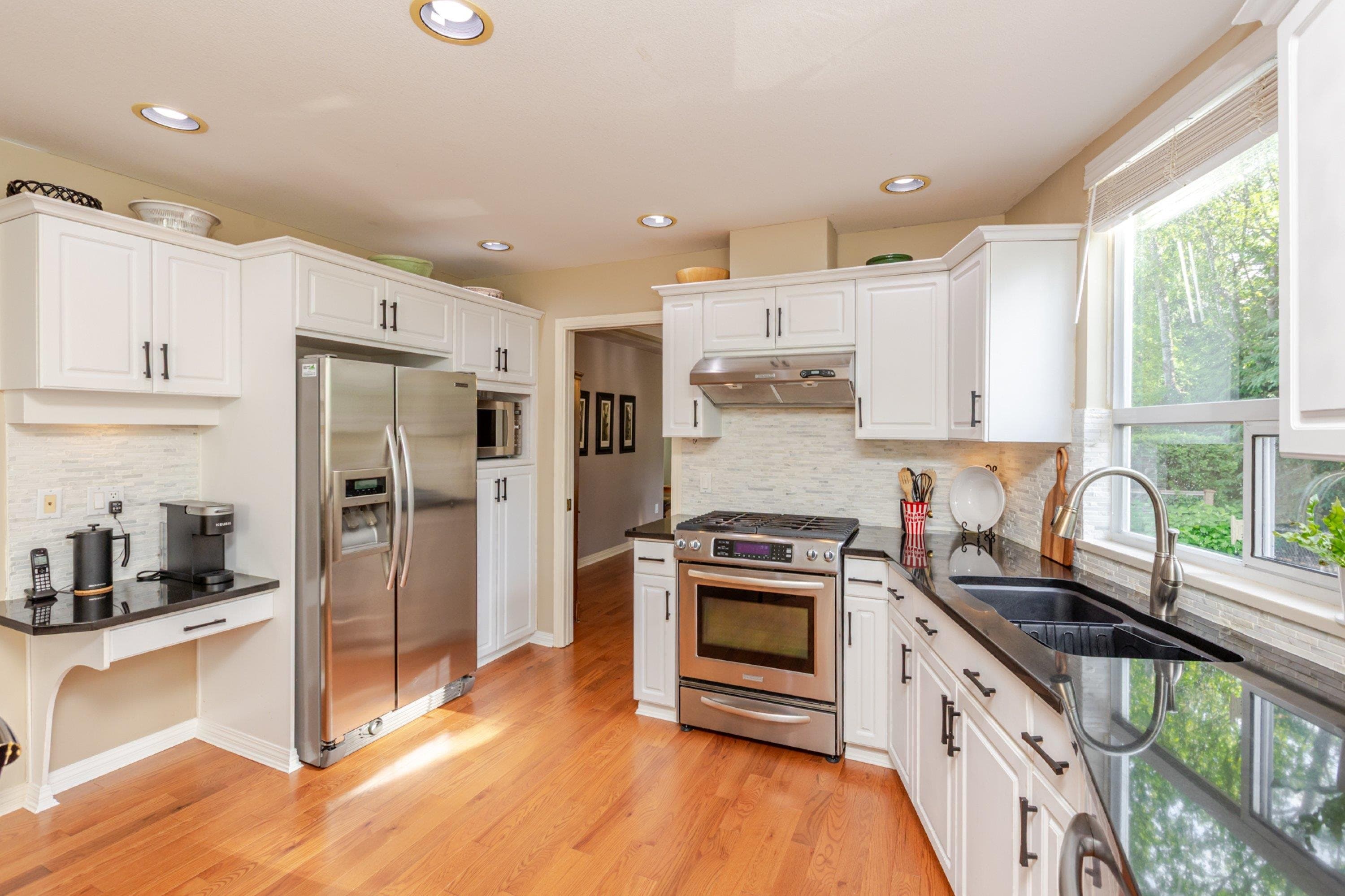 7931 Redtail Place, Surrey, V3W 0N4 — photo 5