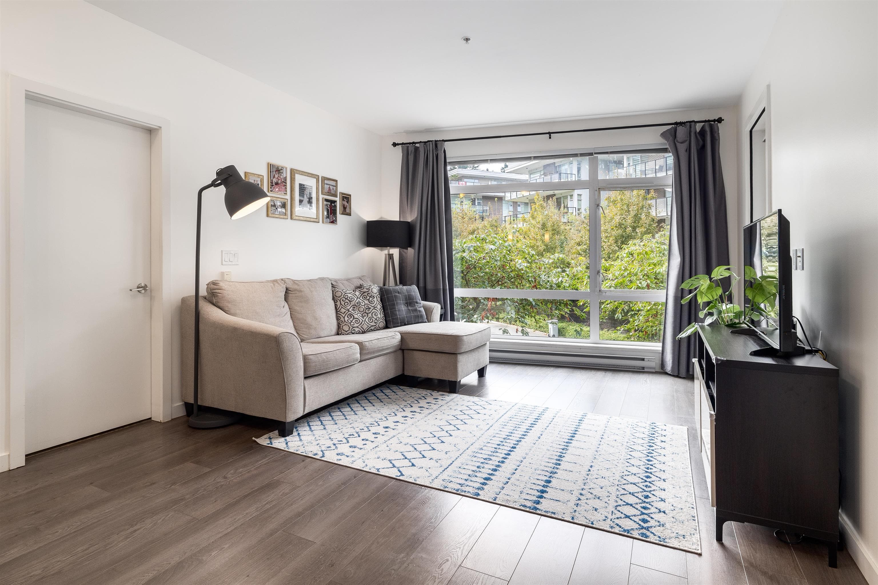 217 - 22 E Royal Avenue, New Westminster, V3L 0H1 — photo 3