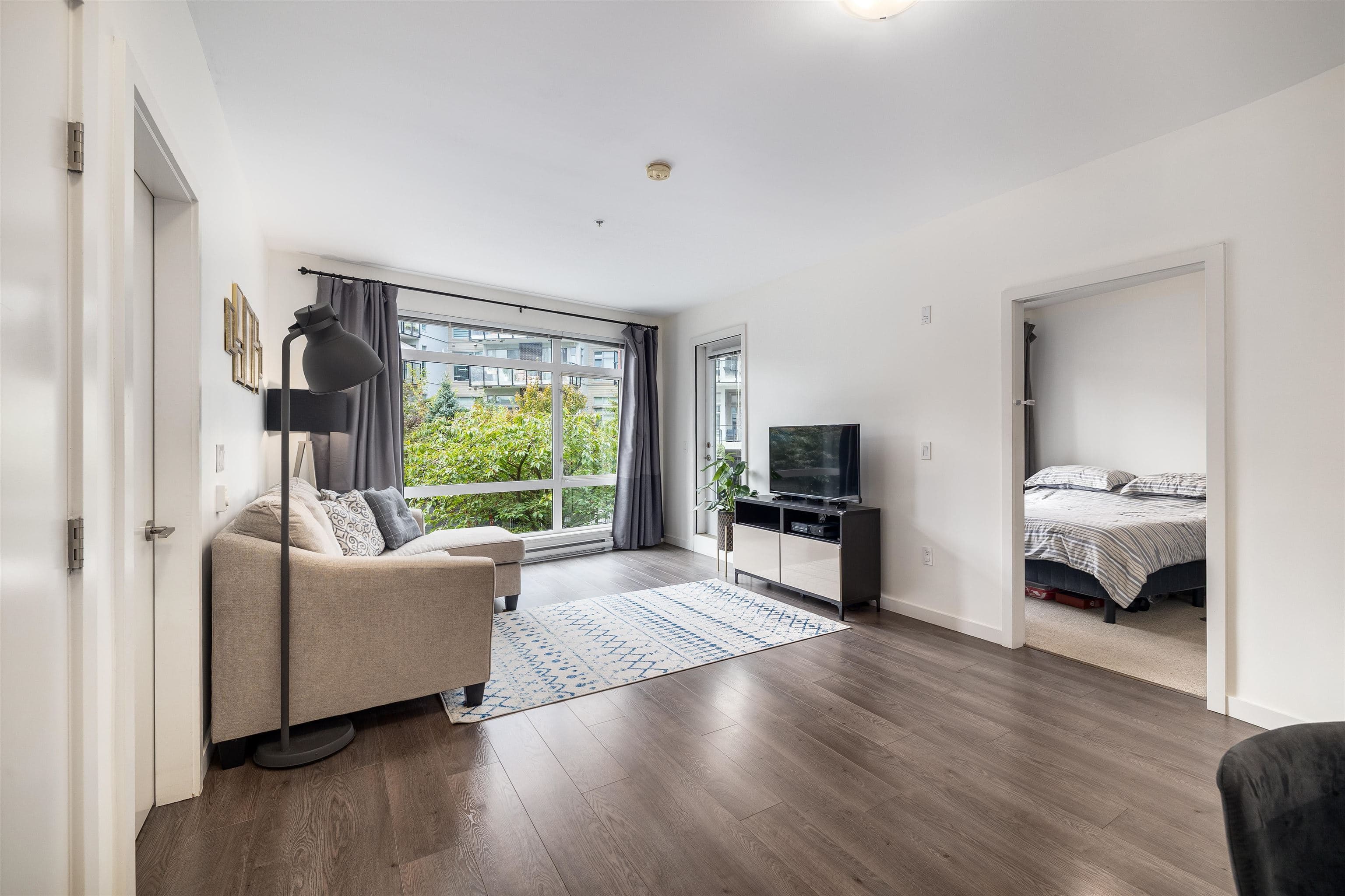 217 - 22 E Royal Avenue, New Westminster, V3L 0H1 — photo 4