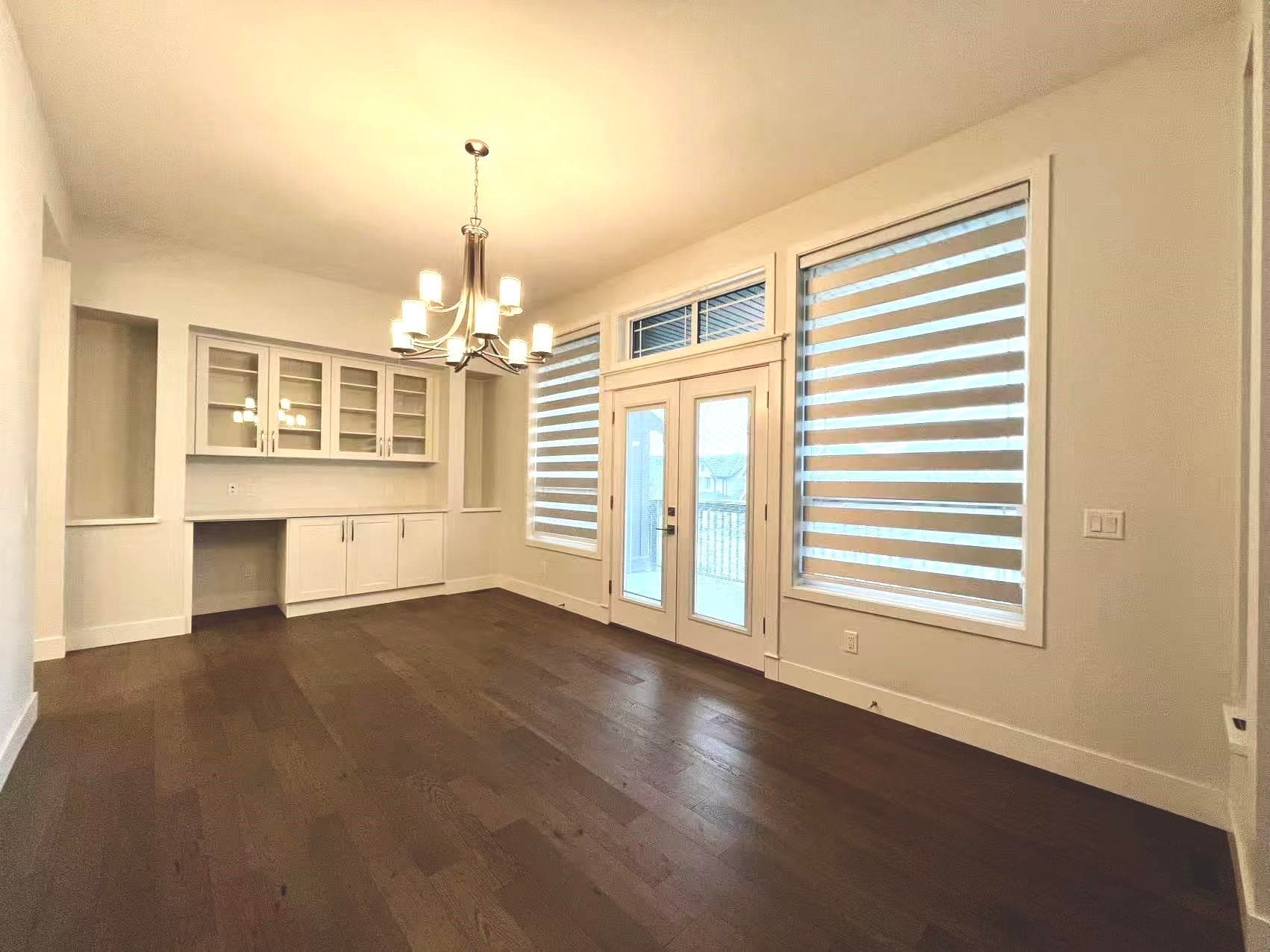 3561 Sheffield Avenue, Coquitlam, V3E 0M4 — photo 2