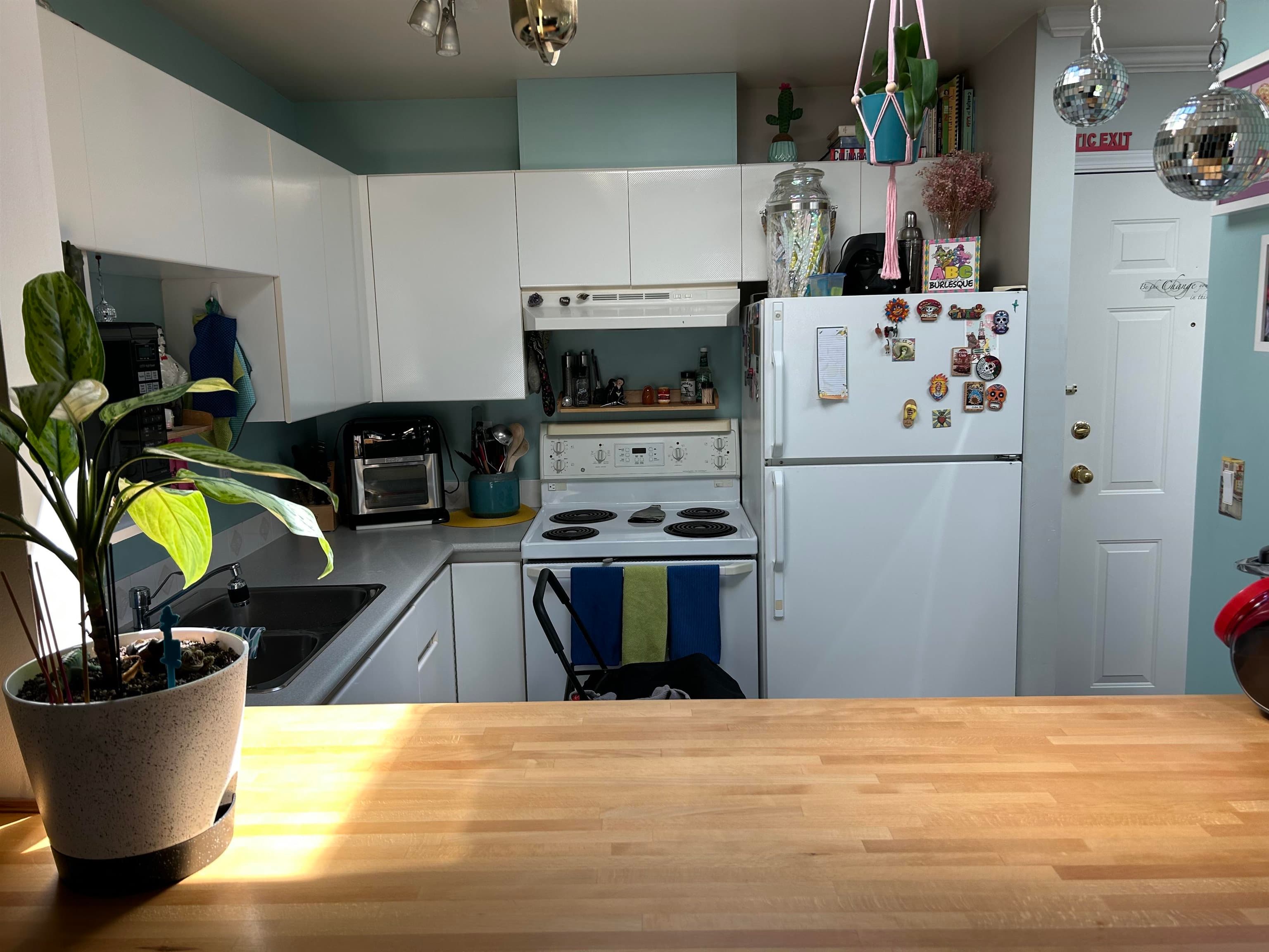 304 - 10665 139 Street, Surrey, V3T 4L8 — photo 3