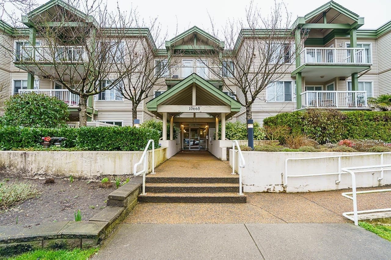 304 - 10665 139 Street, Surrey, V3T 4L8 — photo 1