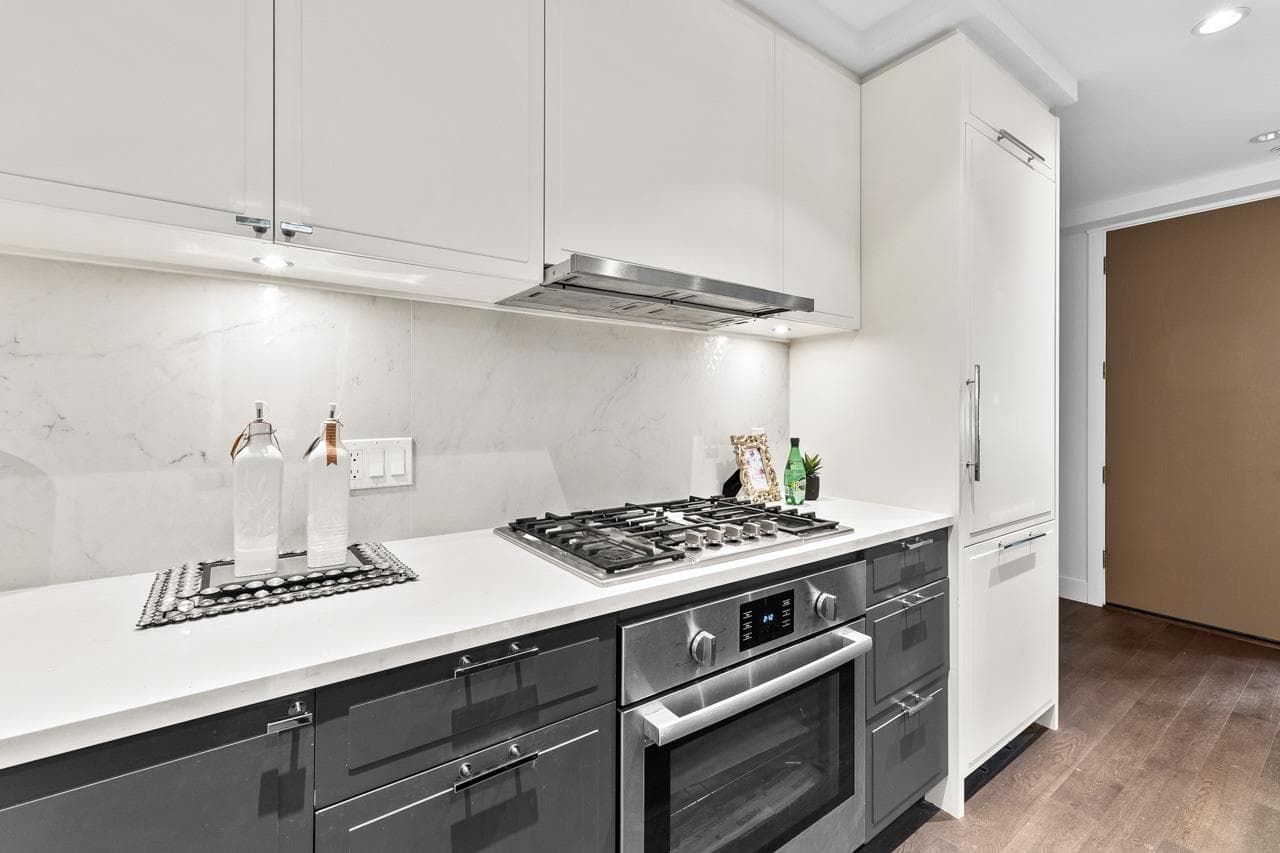 7599 Yukon Street, Vancouver, V5X 2Y4 — photo 5
