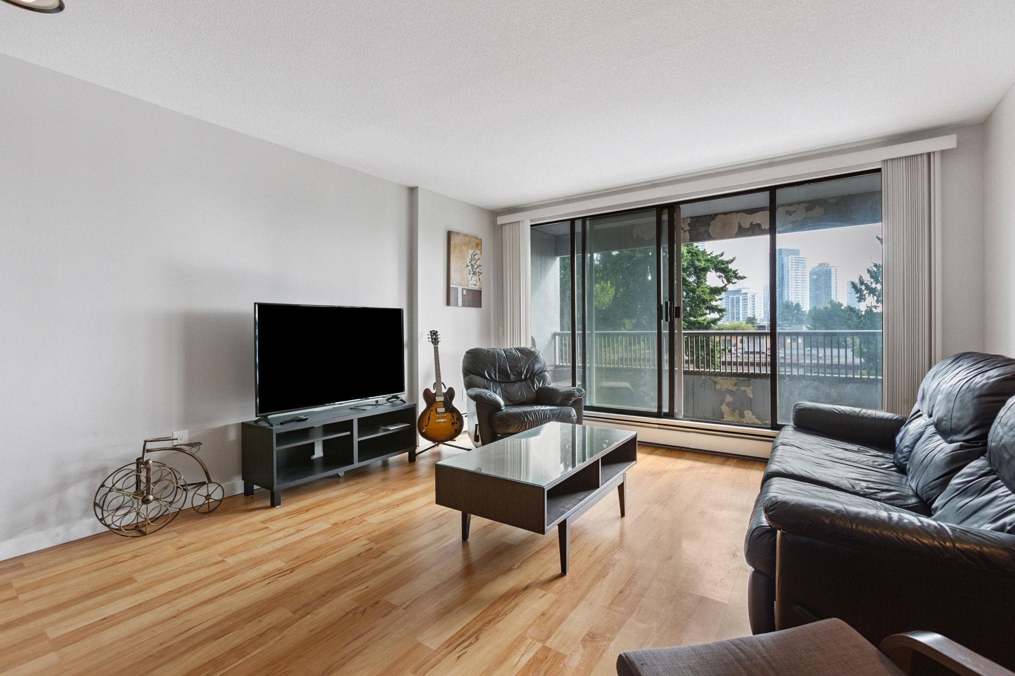 505 - 6595 Willingdon Avenue, Burnaby, V5H 4E5 — photo 2