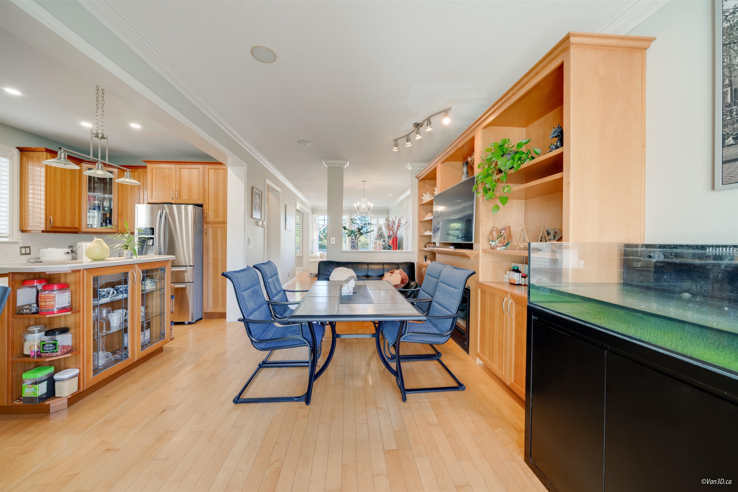 5731 148b Street, Surrey, V3S 8W6 — photo 3
