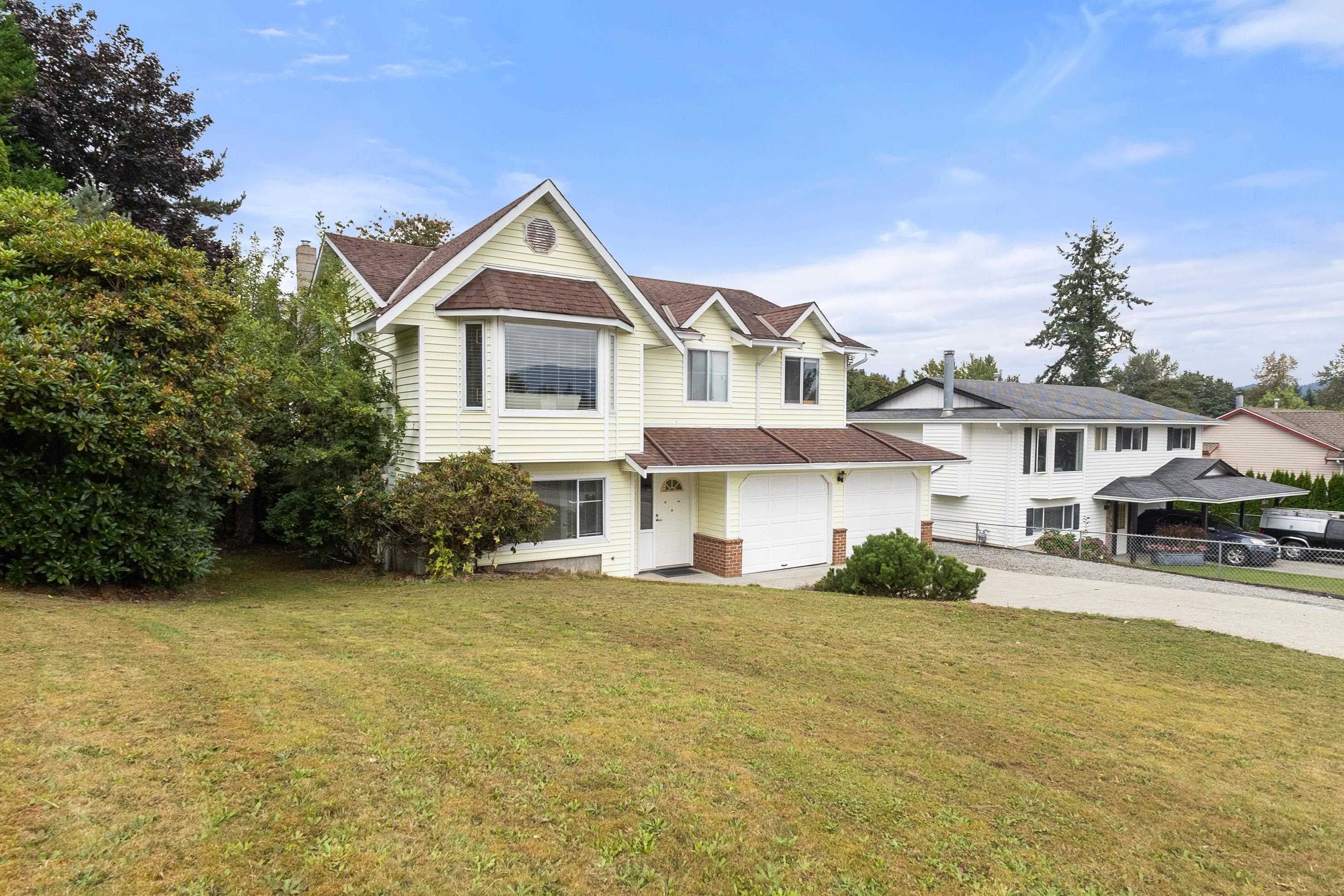 8221 Miller Crescent, Mission