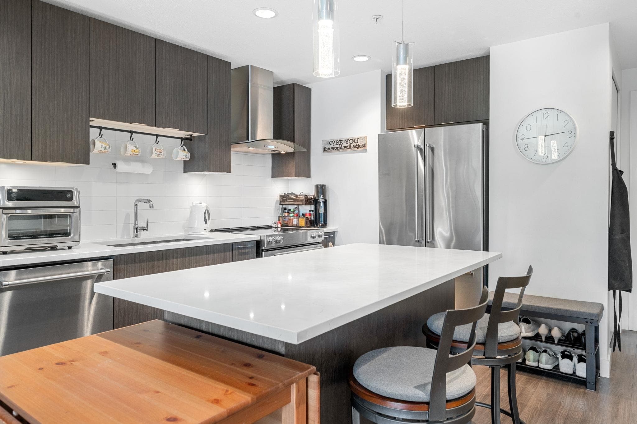412 - 719 W 3rd Street, North Vancouver, V7M 0E7 — photo 2