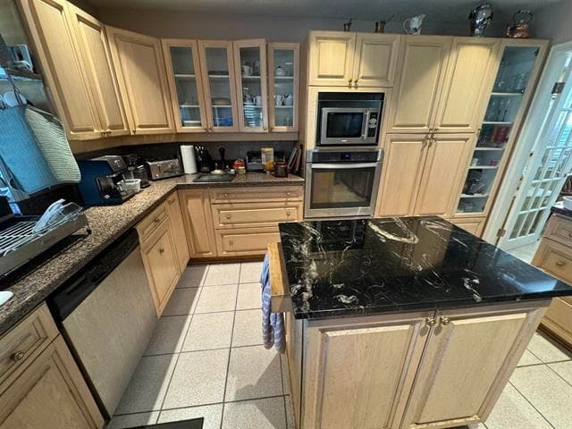 7426 Bridge Street, Richmond, V6Y 2S7 — photo 2
