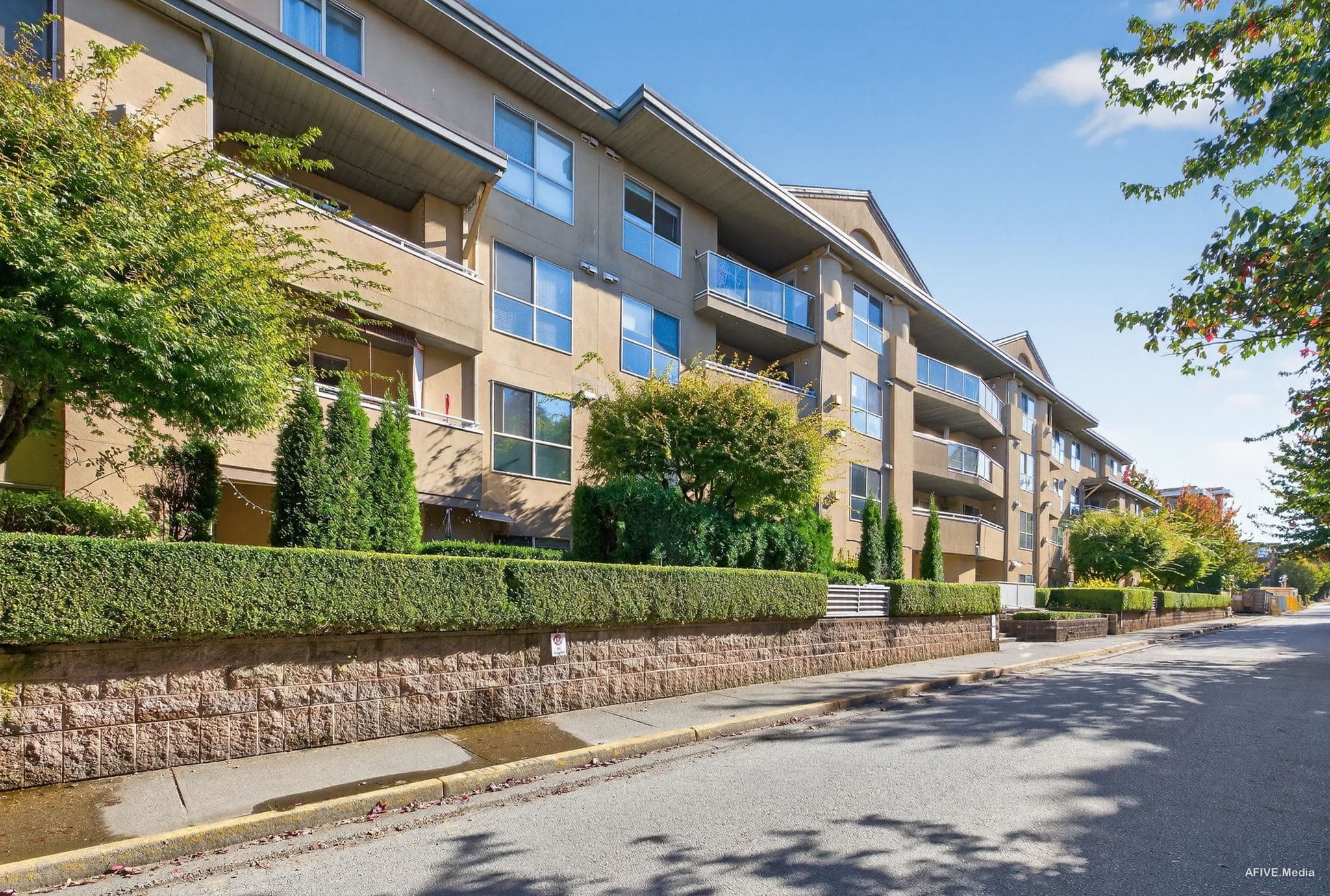 306 - 13780 76 Avenue, Surrey, V3W 1E5 — photo 3