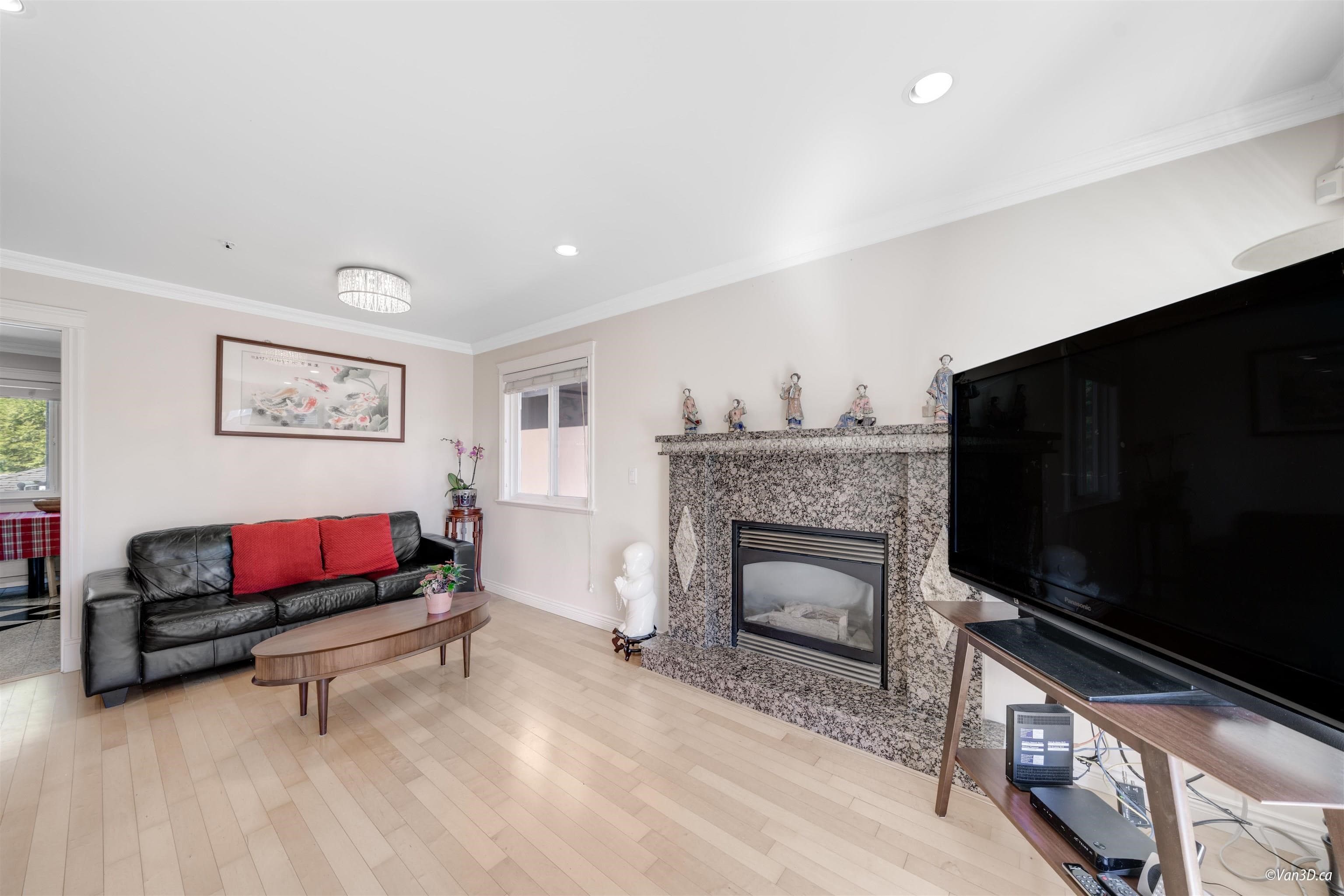 7531 Oak Street, Vancouver, V6P 4A4 — photo 3