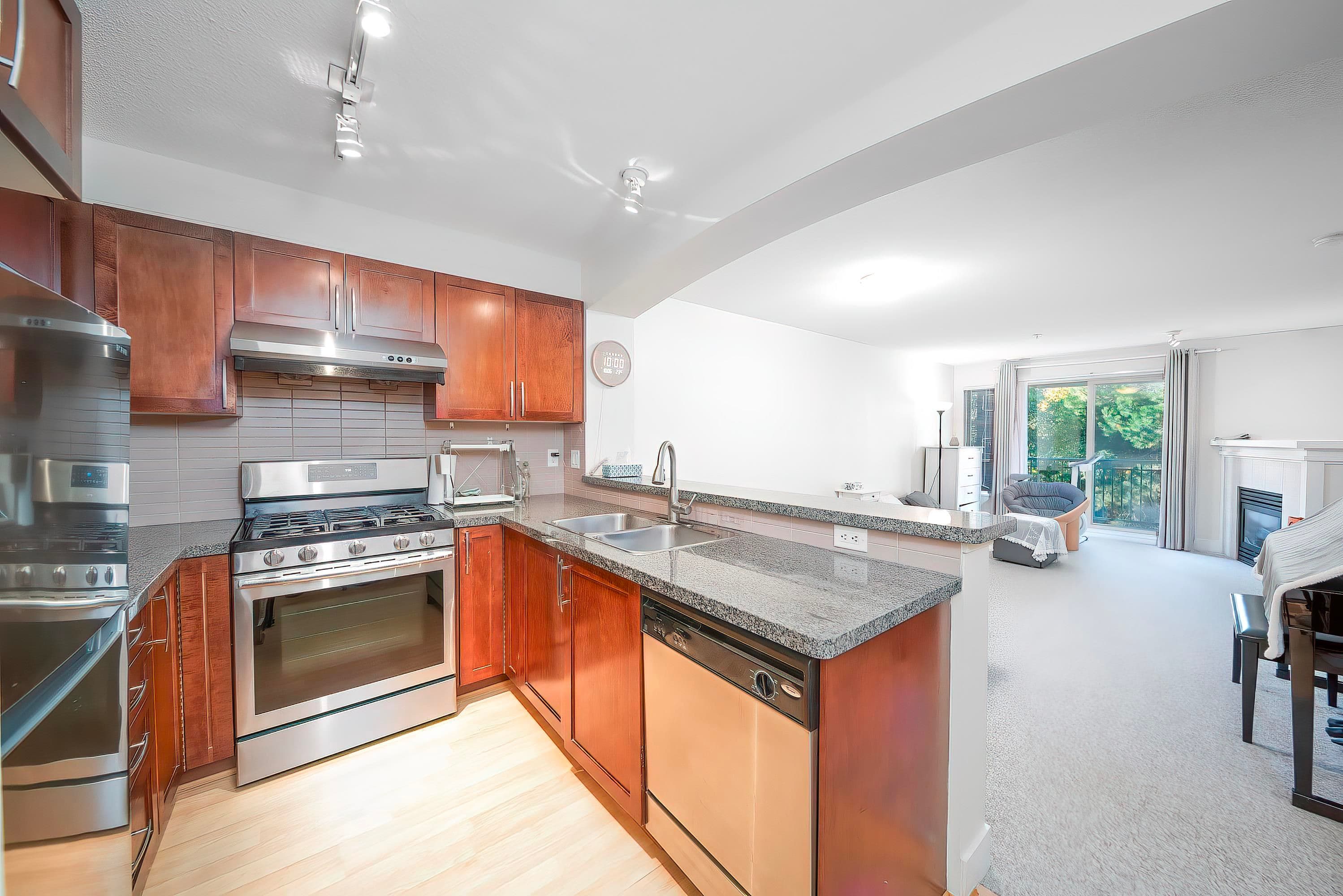 308 - 5740 Toronto Road, Vancouver, V6T 1L2 — photo 5