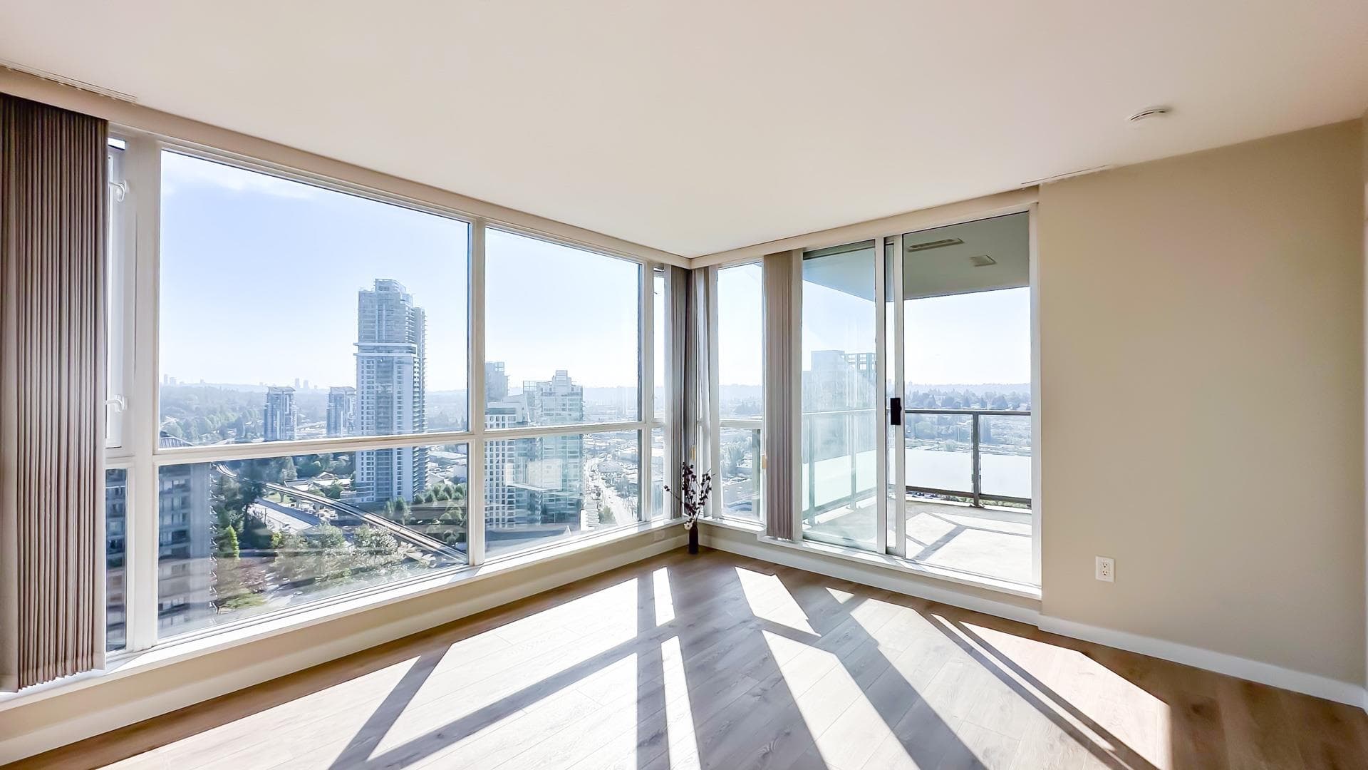 2307 - 4888 Brentwood Drive, Burnaby, V5C 0C6 — photo 2