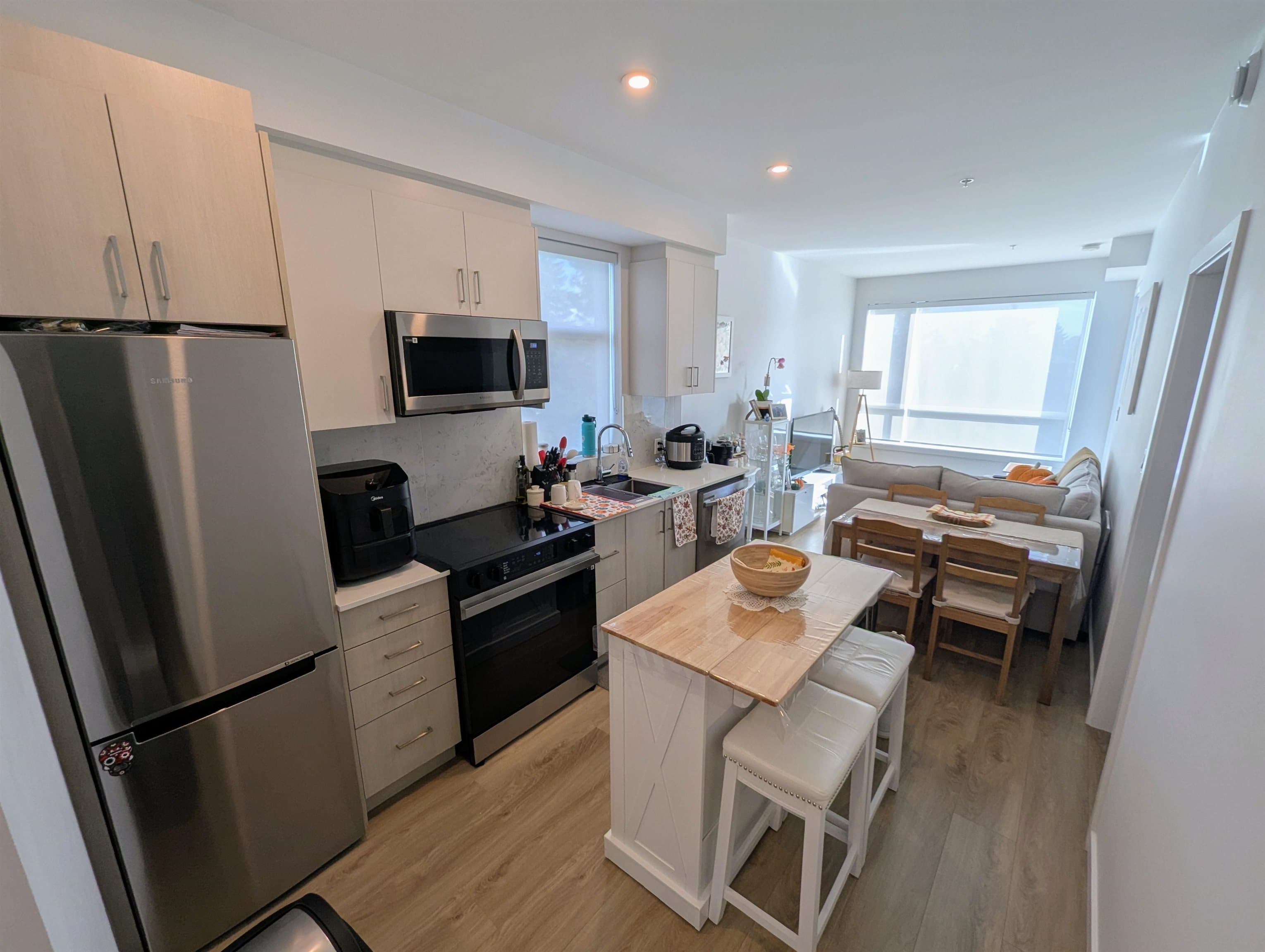 E504 - 13858 108 Avenue, Surrey, V3T 2K8 — photo 3