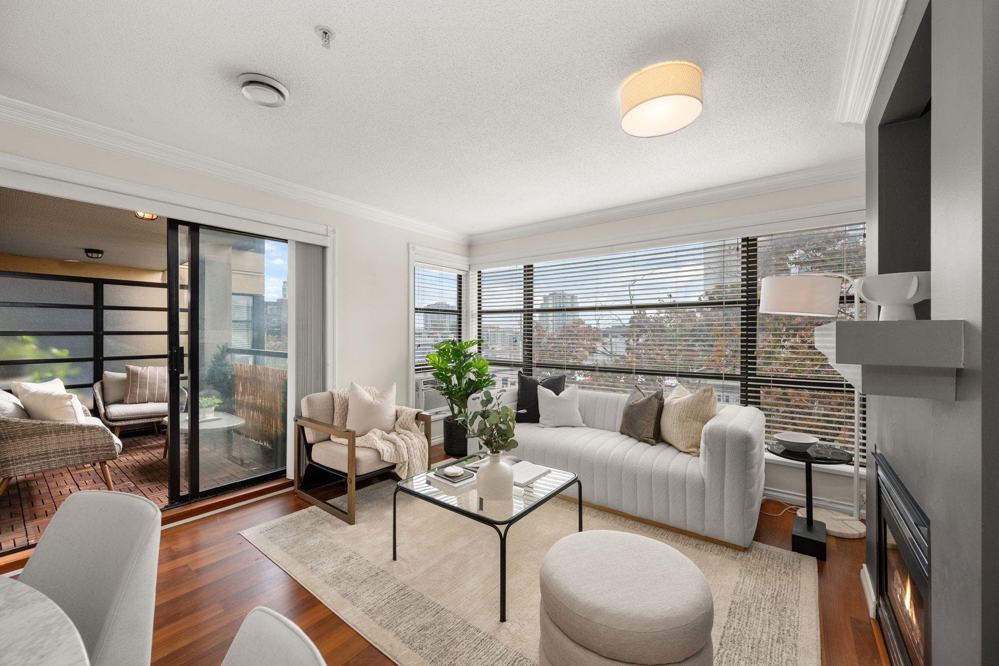 301 - 124 W 3rd Street, North Vancouver, V7M 1E8 — photo 1