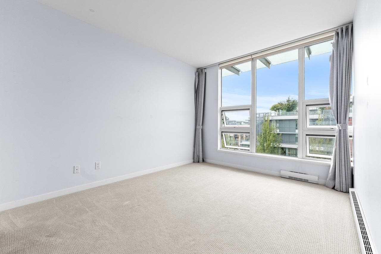 703 - 2528 Maple Street, Vancouver, V6J 0B5 — photo 3