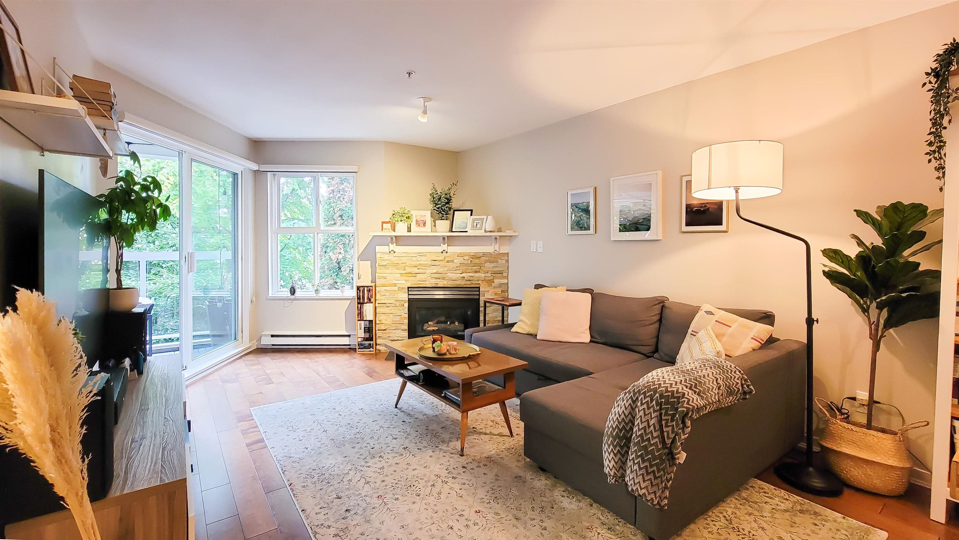 214 - 3038 Kent Avenue South E, Vancouver, V5S 4V8 — photo 2