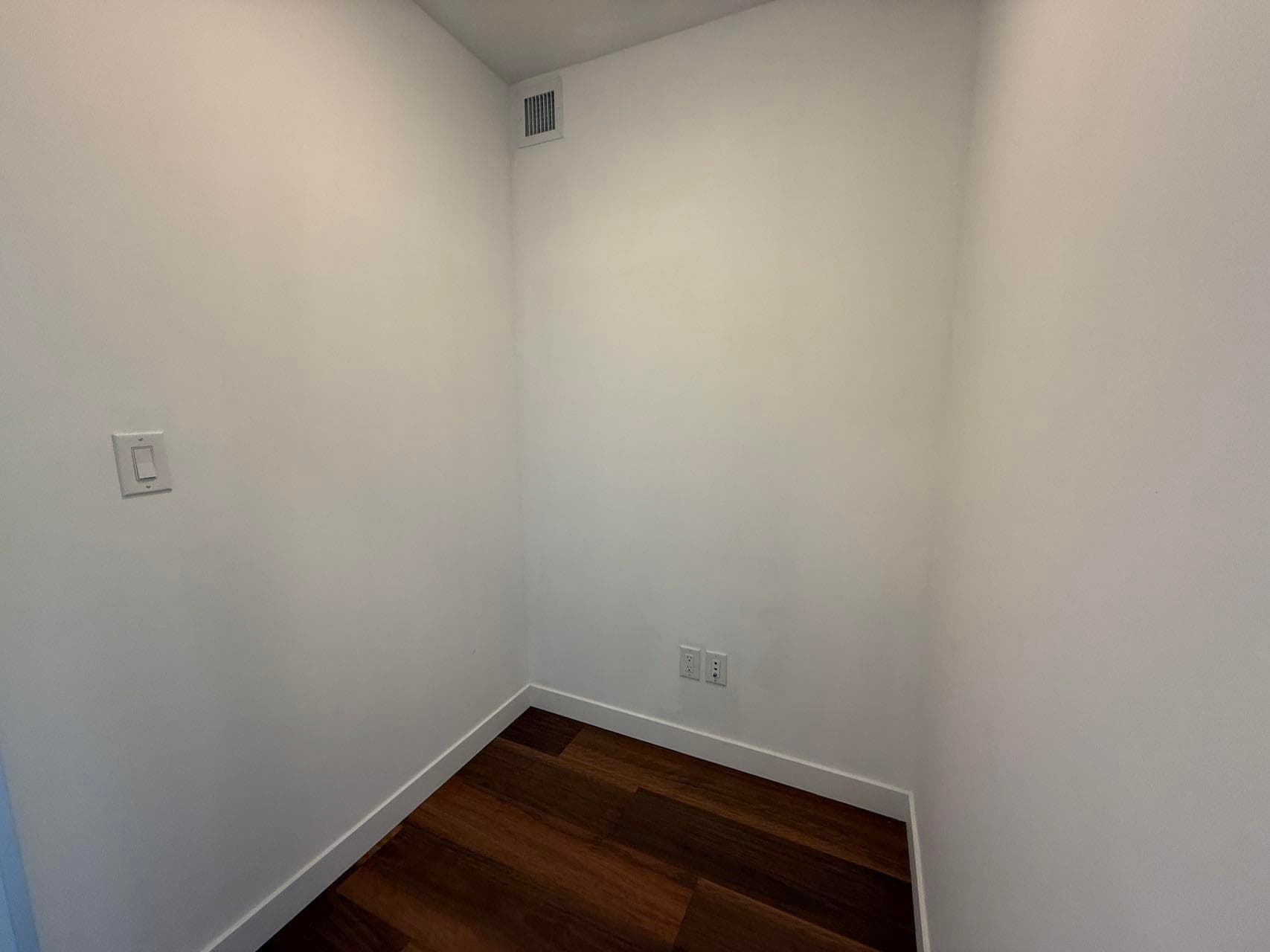1412 - 13308 Central Avenue, Surrey, V3T 0M4 — photo 4