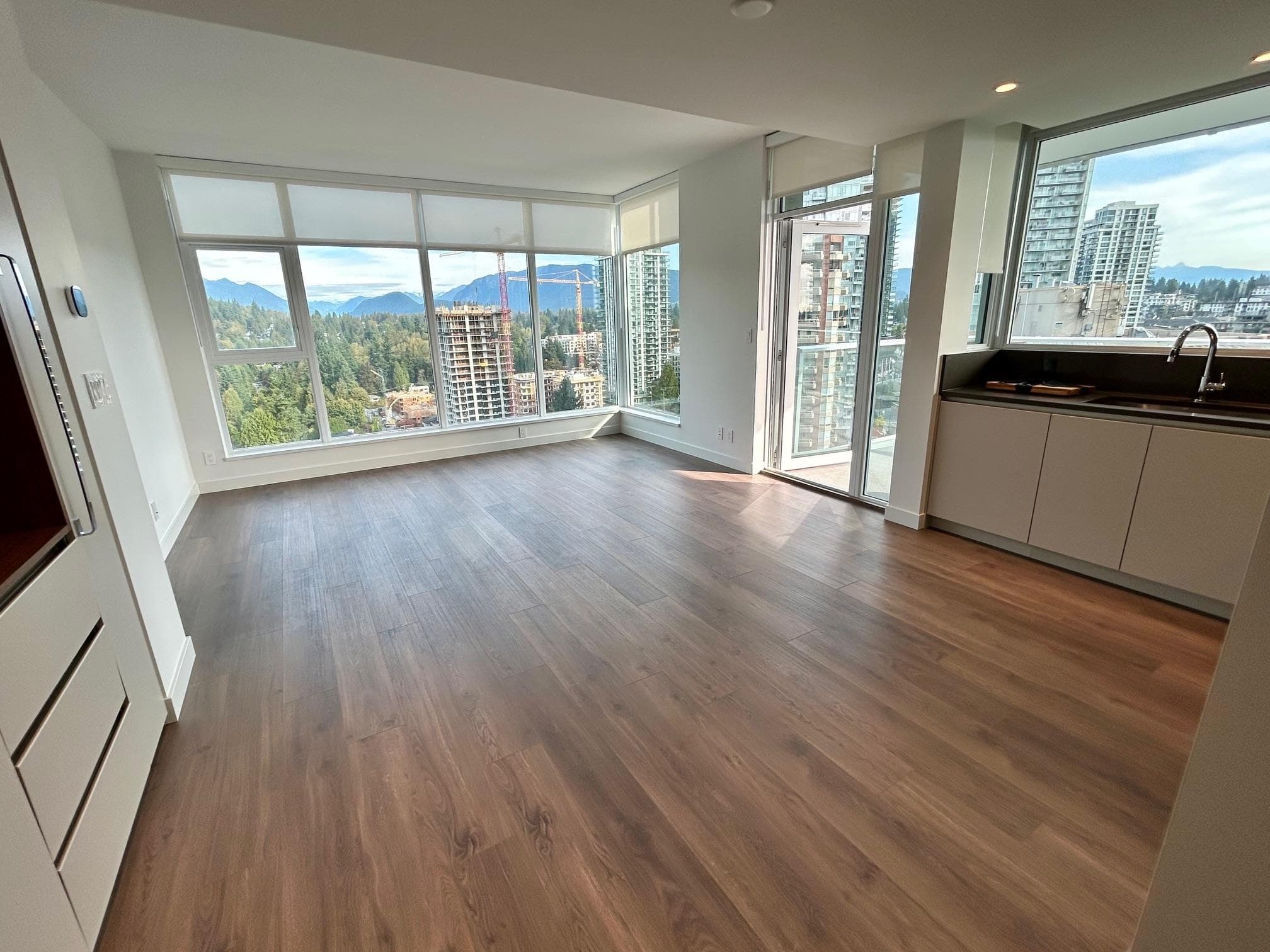 1302 - 720 Farrow Street, Coquitlam, V3J 0P3 — photo 2
