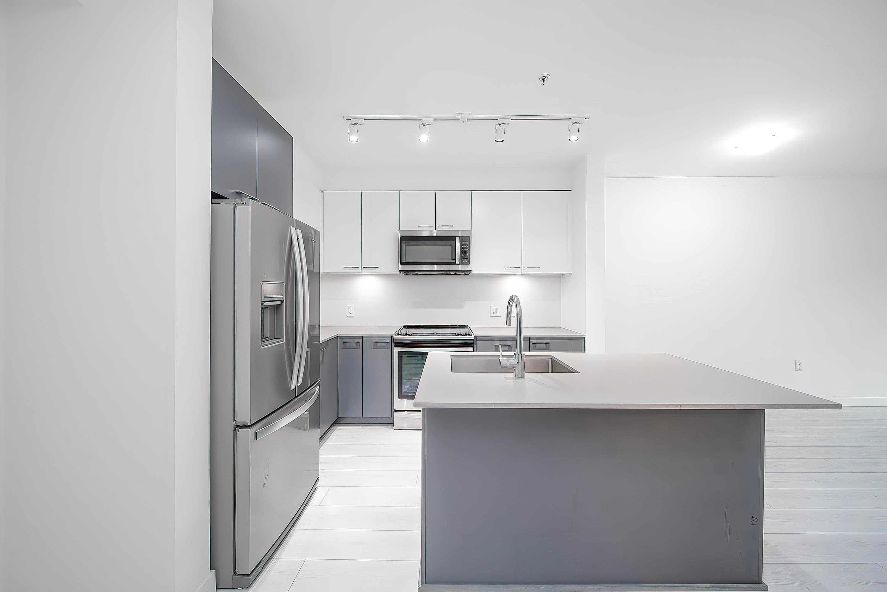 121 - 13963 105 Boulevard, Surrey, V3T 0M9 — photo 2