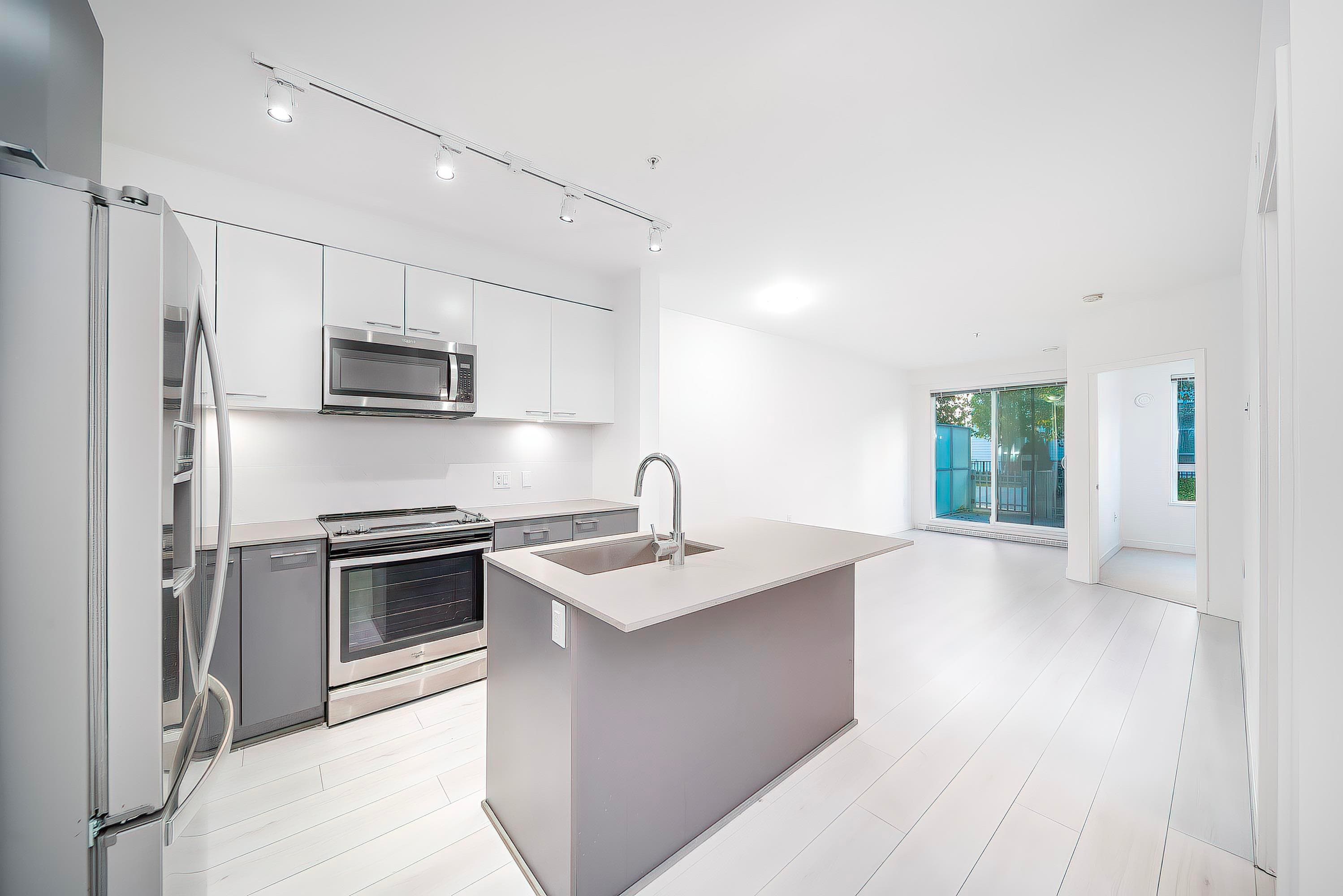 121 - 13963 105 Boulevard, Surrey, V3T 0M9 — photo 1