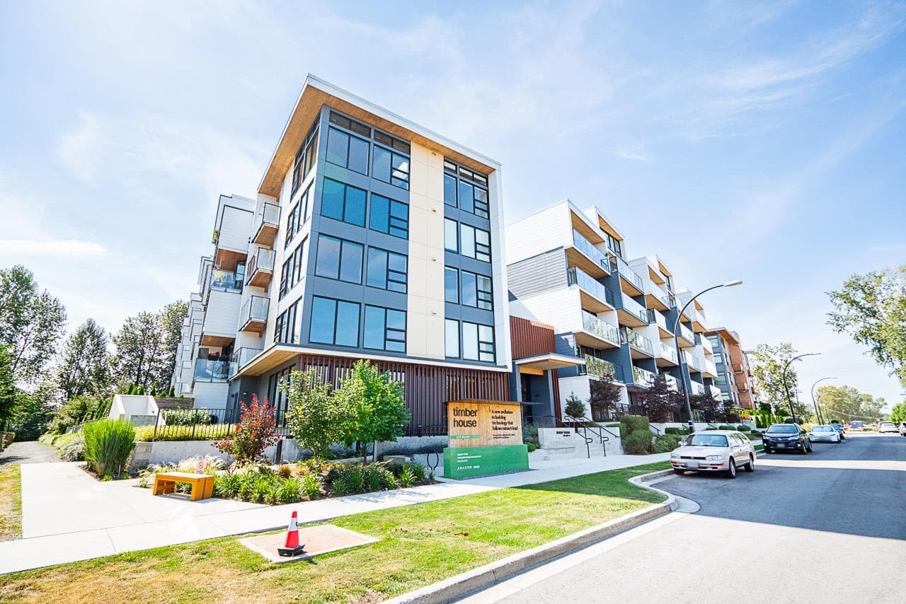 202 - 310 Salter Street, New Westminster, V3M 0N7 — photo 3