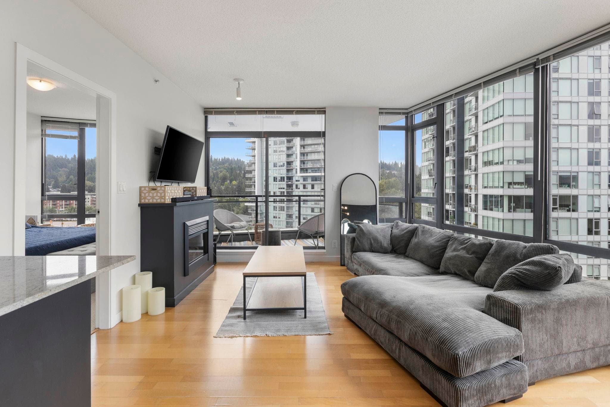 1104 - 400 Capilano Road, Port Moody, V3H 0E1 — photo 2