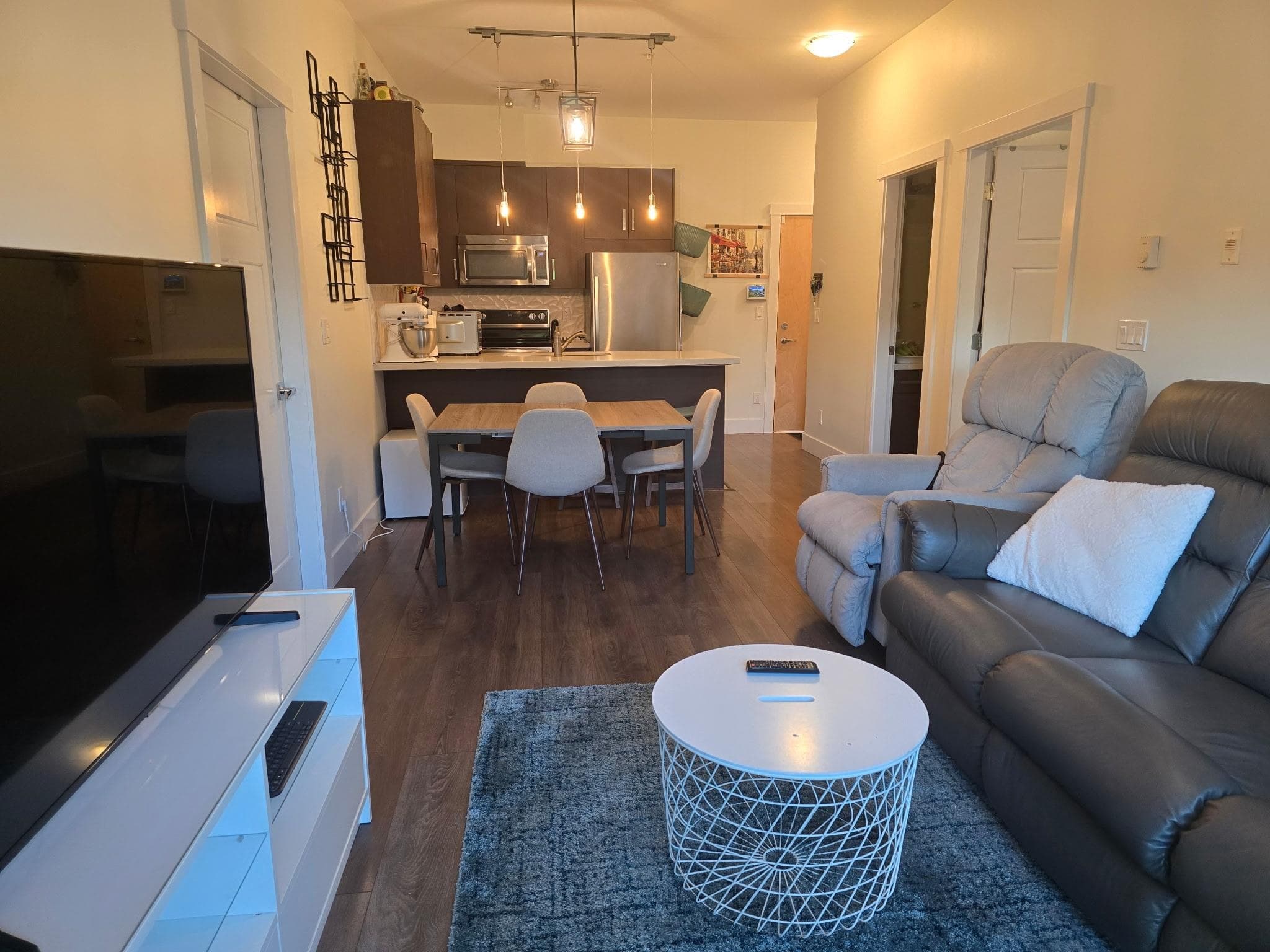 101 - 5288 Beresford, Burnaby, V5J 1H9 — photo 1