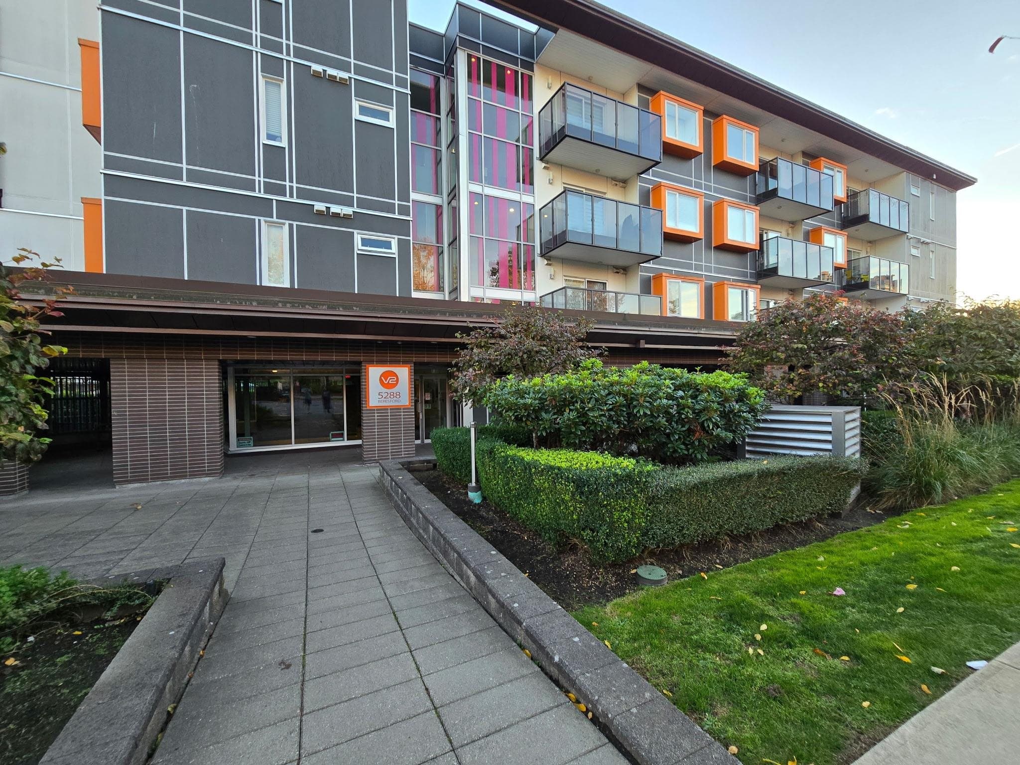 101 - 5288 Beresford, Burnaby, V5J 1H9 — photo 5