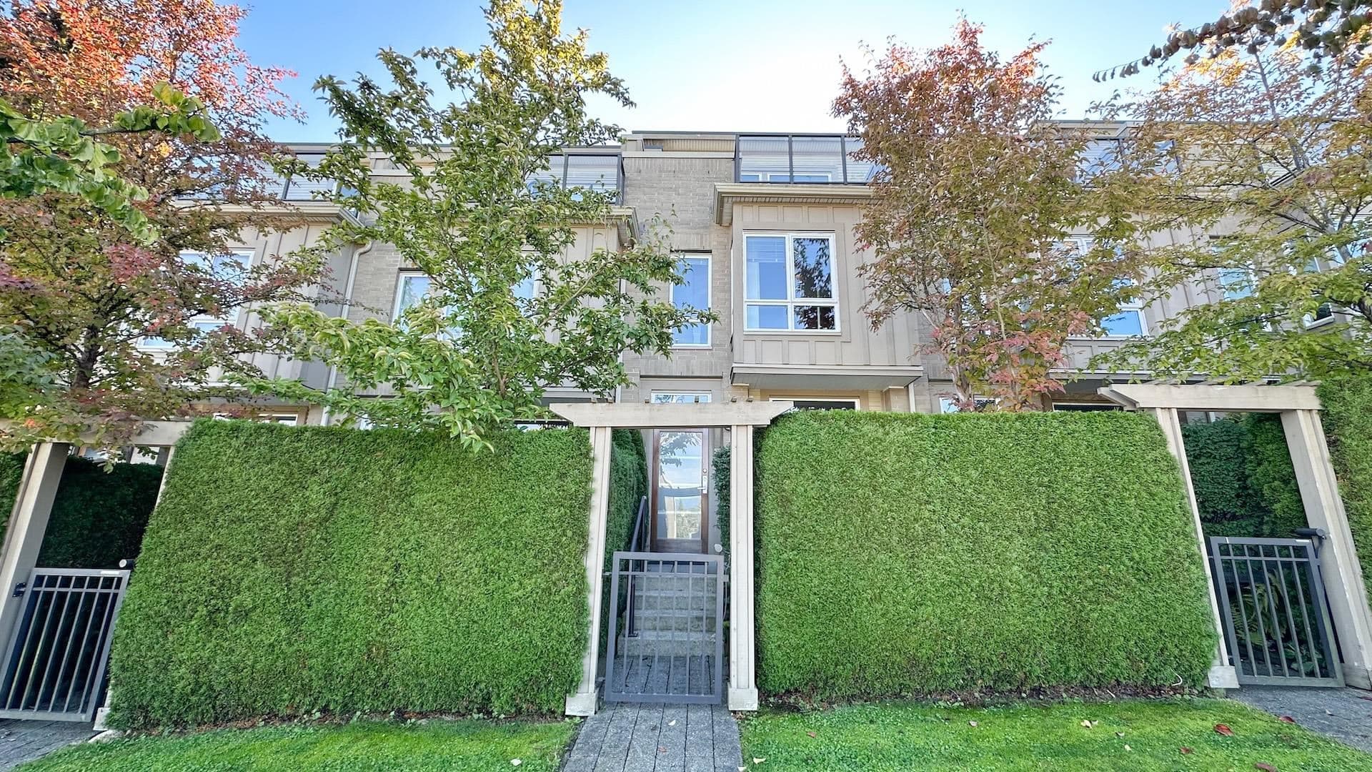 22 - 3788 Laurel Street, Burnaby, V5G 1M7 — photo 2