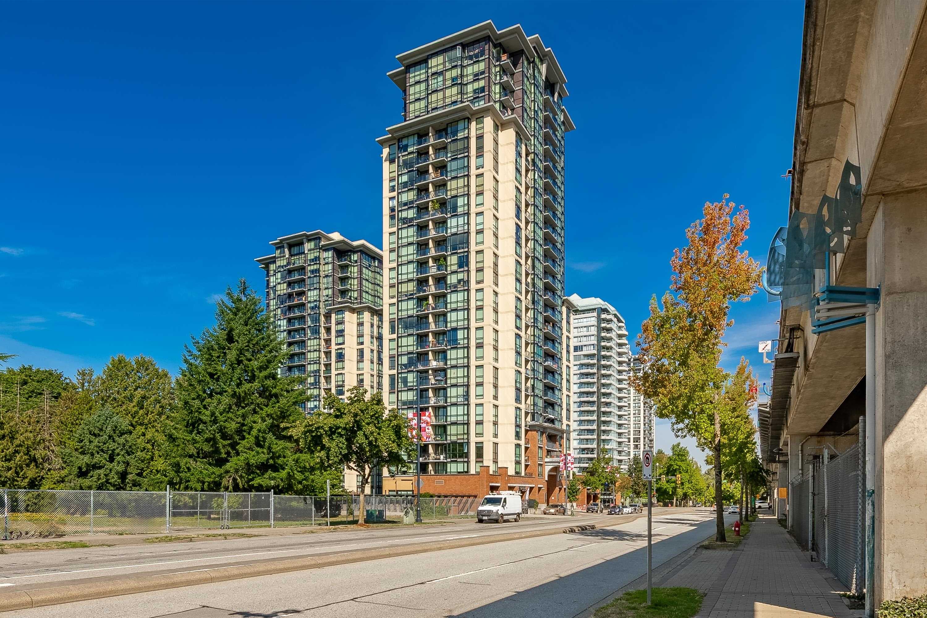 1705 - 10777 University Drive, Surrey, V3T 0E6 — photo 3